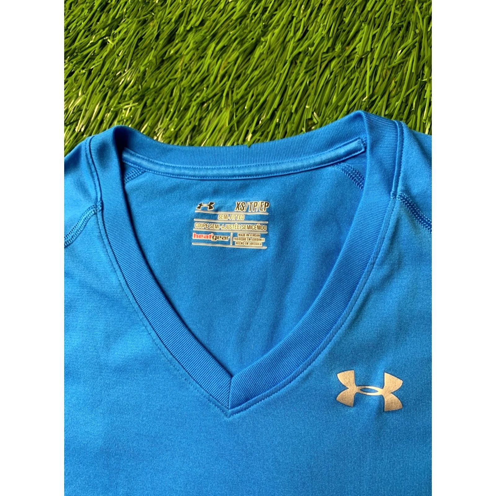 Under Armour UNDER ARMOUR HEATGEAR WOMEN COMPRESSION TRAINING SHIRT JERSEY ORIGINAL SIZE XS BLUE Size XS / US 0-2 / IT 36-38 - 3 Thumbnail