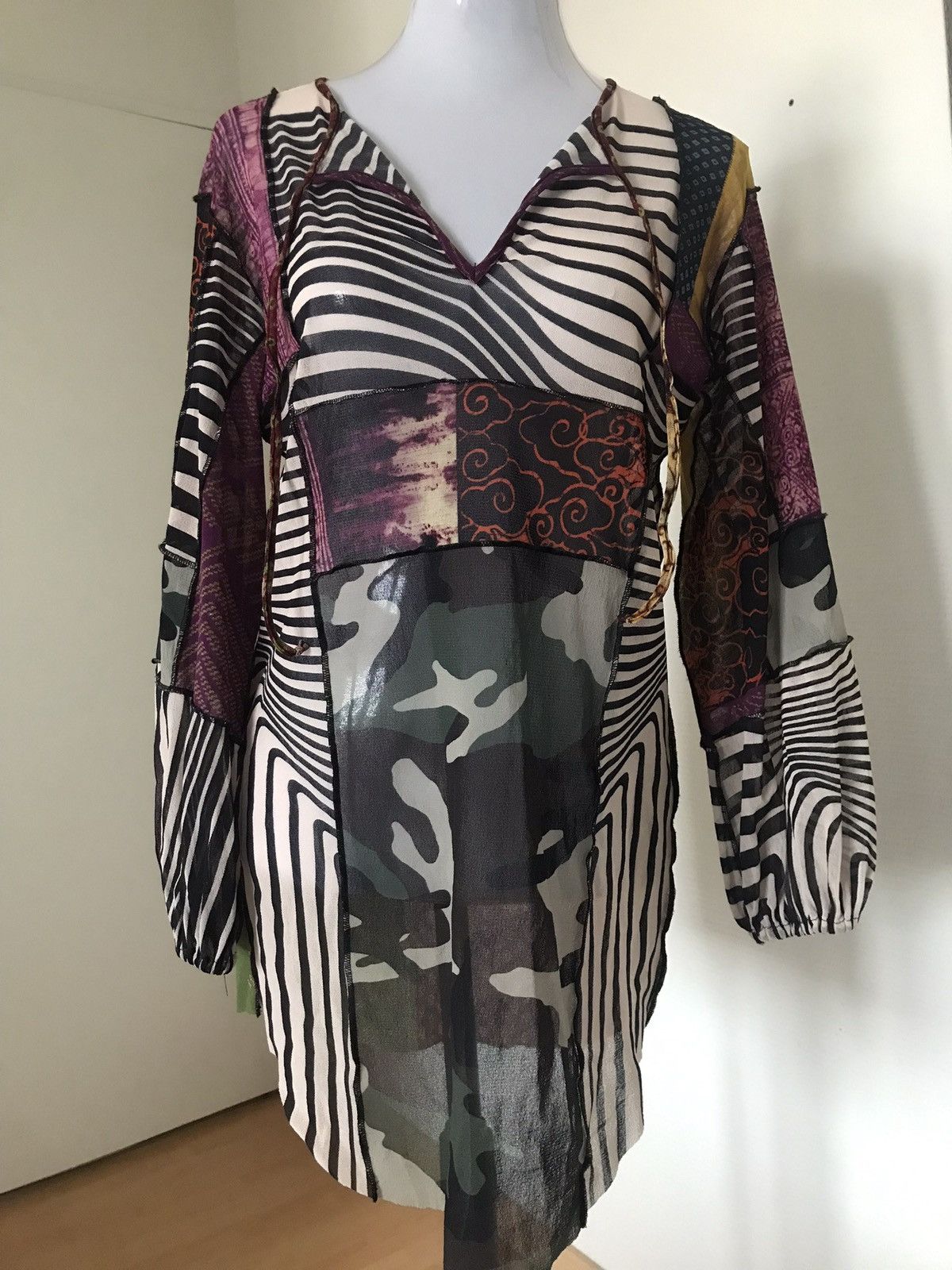 Jean Paul Gaultier JEAN PAUL GAULTIER TUNIC BLOUSE MESH Size M / US 6-8 / IT 42-44 - 1 Thumbnail