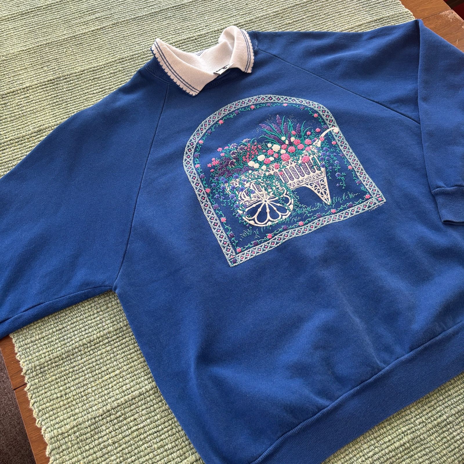 Vintage Vintage 1990s Thick Cotton Floral Cottage Grandma Sweatshirt Size US XL / EU 56 / 4 - 4 Thumbnail