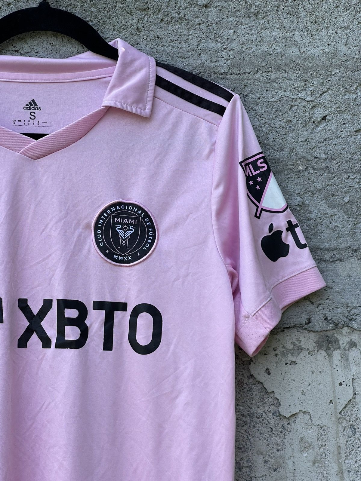 Nike Adidas Inter Miami Messi pink jersey Size US S / EU 44-46 / 1 - 7 Thumbnail