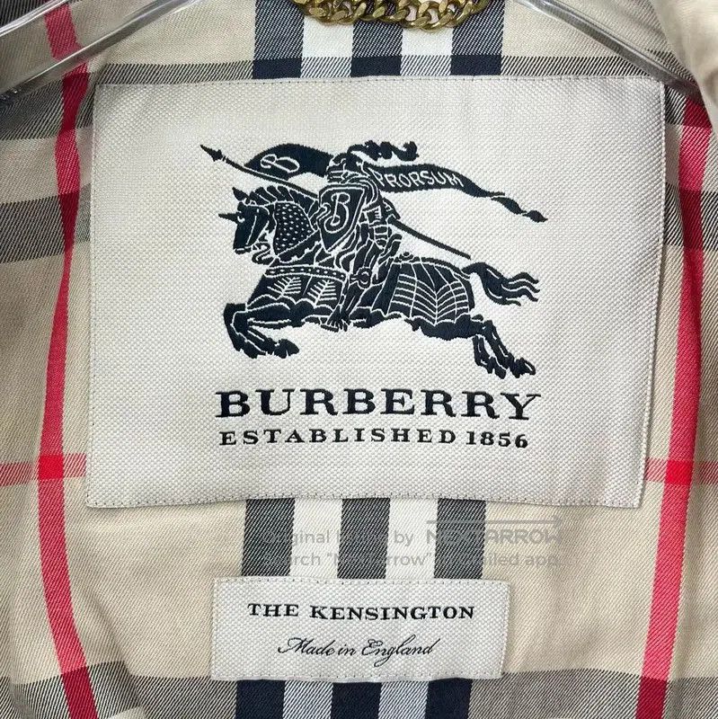 Burberry Burberry Women's Khaki Trench Coat. Size XS / US 0-2 / IT 36-38 - 5 Thumbnail