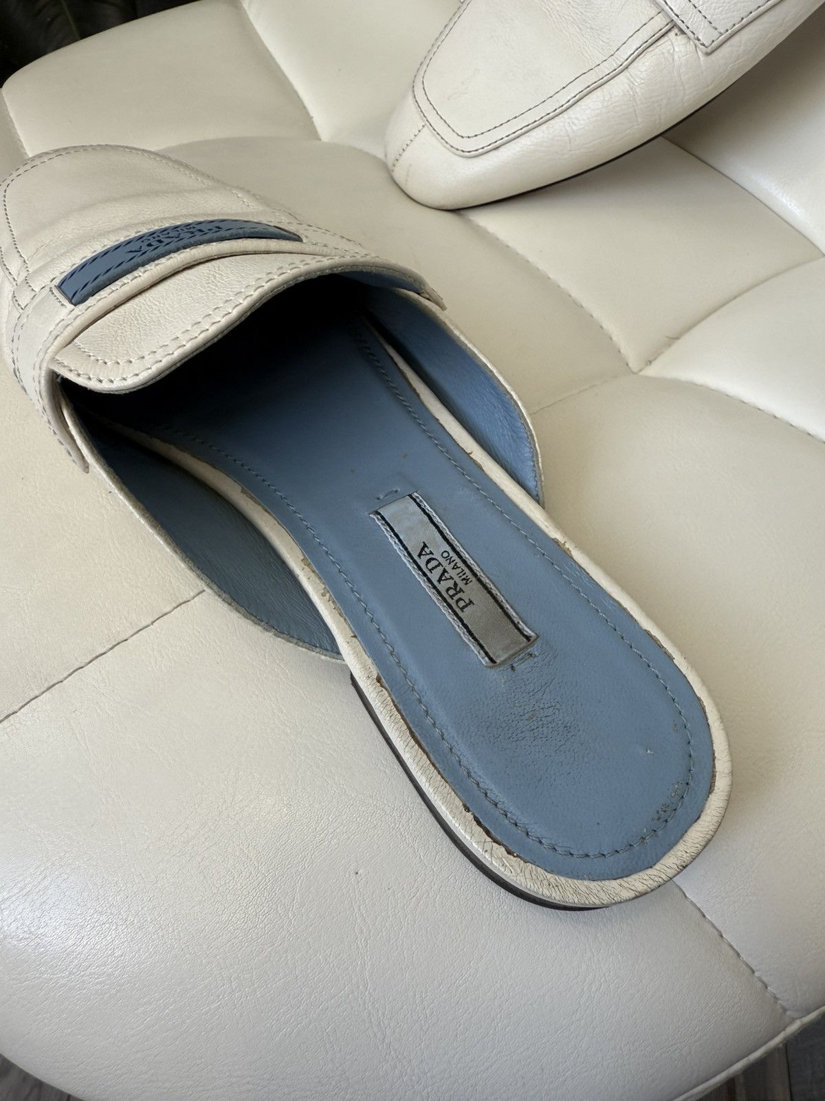 Prada Prada White Leather Backless Loafers Mules Blue Logo Detail Size US 9 / IT 39 - 11 Thumbnail