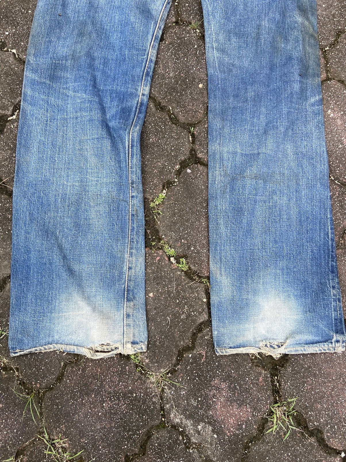 Vintage Vintage Dude Ranch jeans distressed denim selvedge Size US 31 - 7 Thumbnail