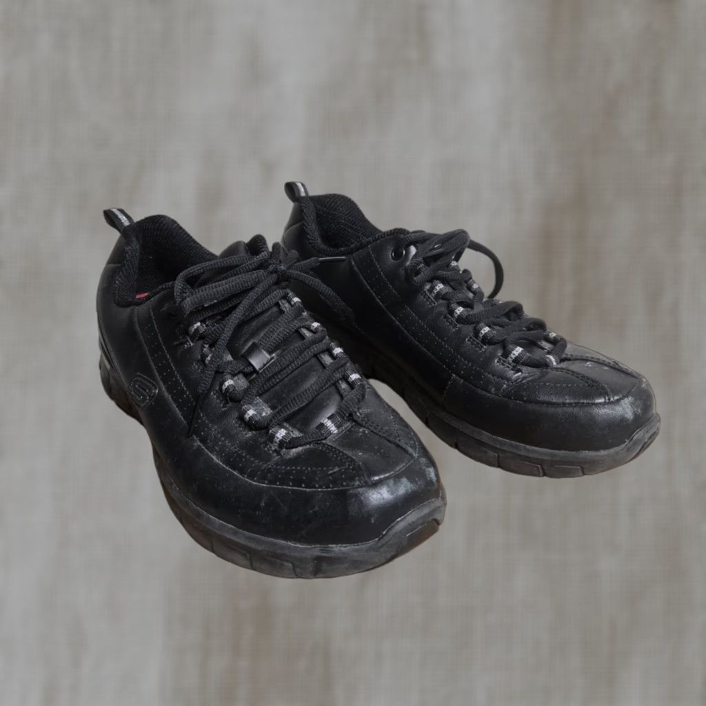 SKECHERS Skechers Relaxed Fit Flex Sole Sneakers - Black - Women's - Size 10 - Slip Resistant - Memory Foam - Low Top Athletic Shoes Size US 10 / IT 40 - 1 Thumbnail