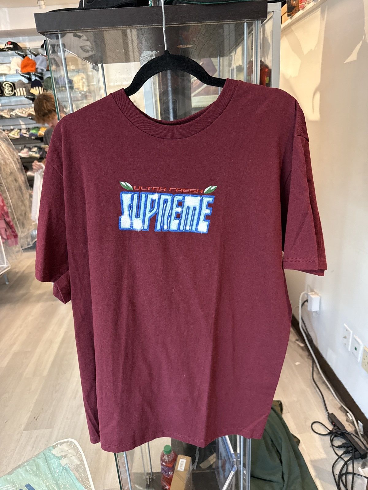 Supreme Supreme Ultra Fresh T-Shirt Burgundy Size US L / EU 52-54 / 3 - 1 Thumbnail