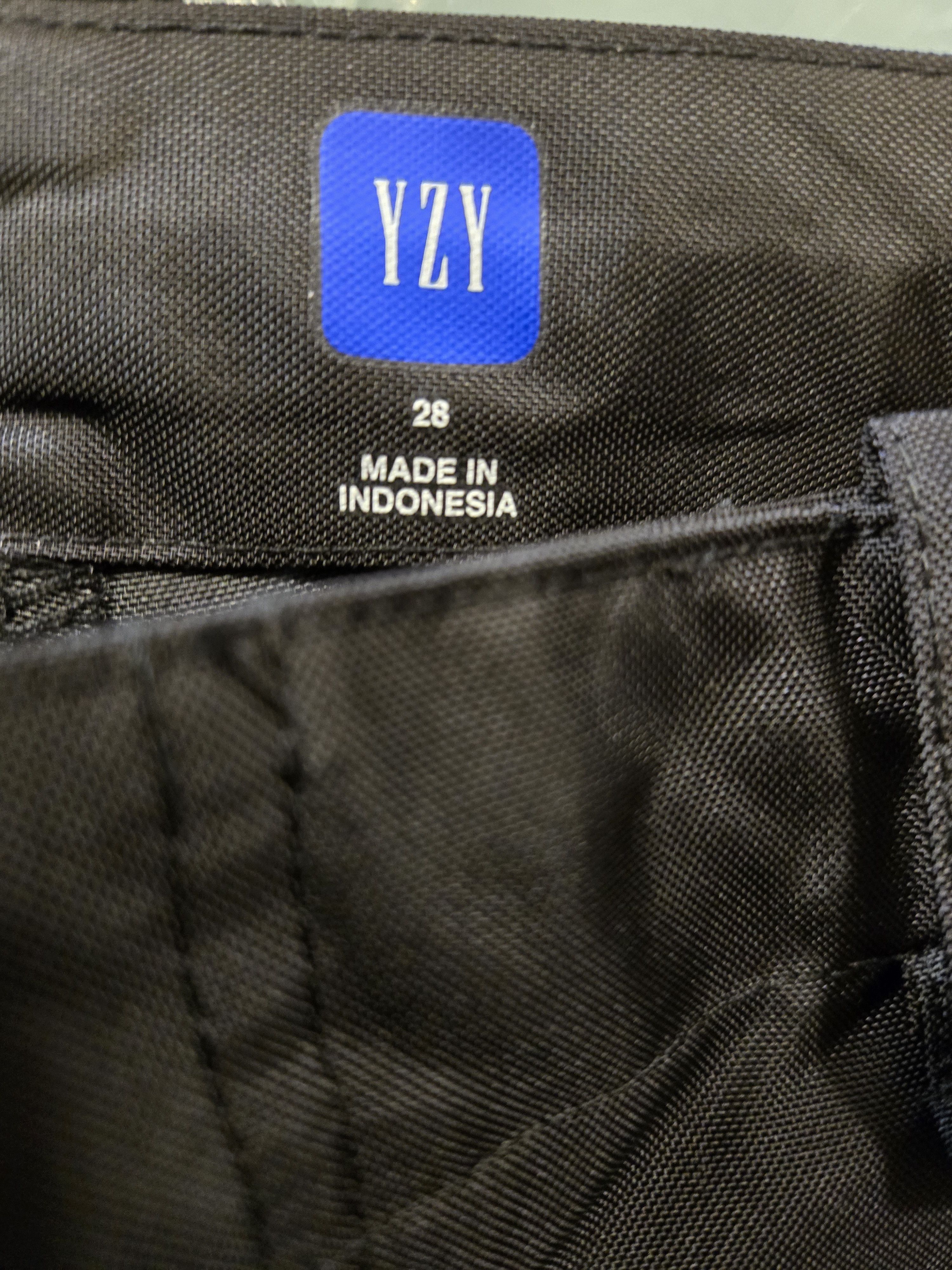 Balenciaga × Gap × Kanye West Yeezy gap balenciaga cordura cargo pants black size 28 Size US 28 / EU 44 - 3 Thumbnail