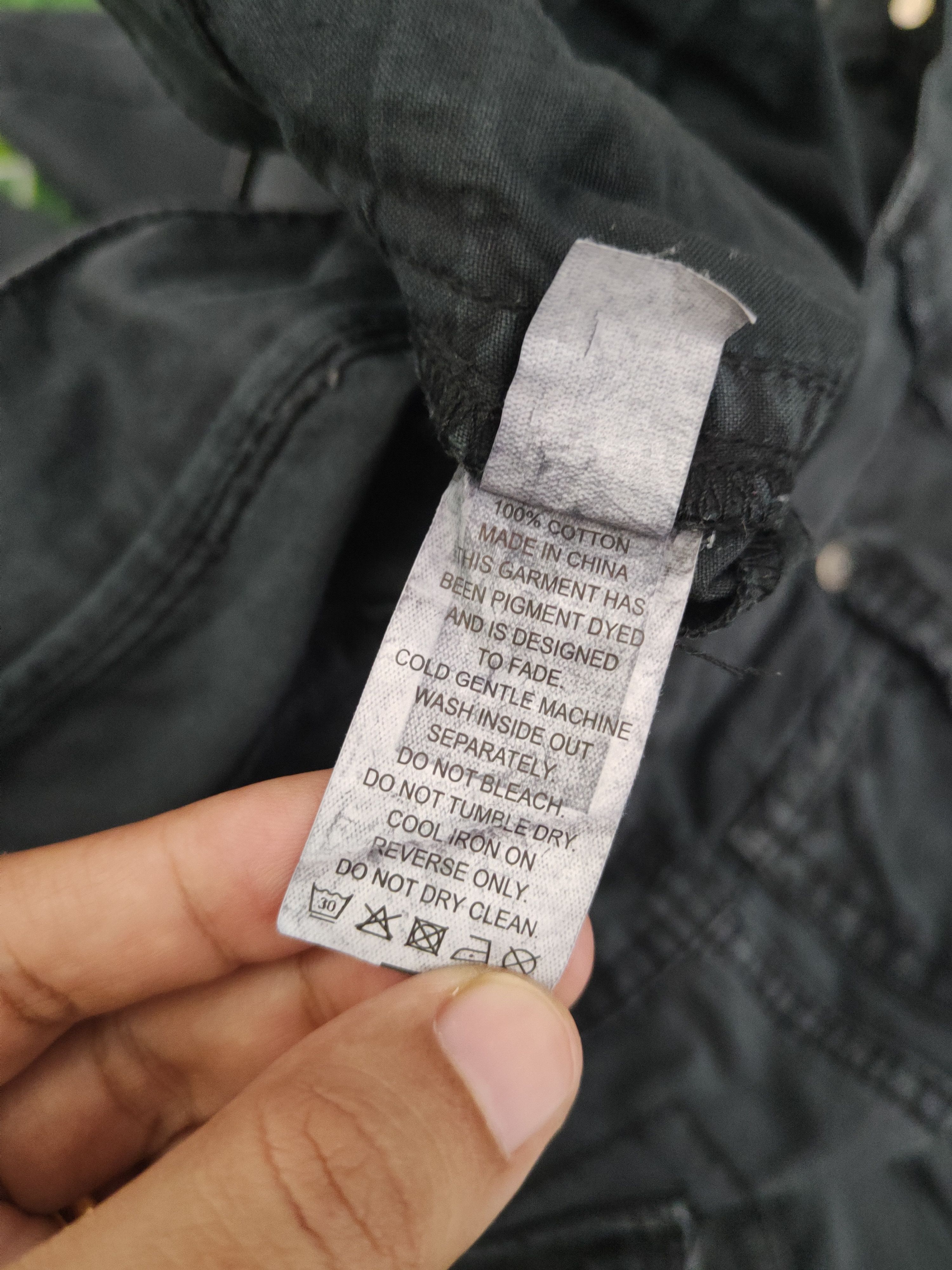 Japanese Brand DL Jeansweat Black Faded Multipocket Cargo Pants #46-135 Size US 32 / EU 48 - 13 Thumbnail