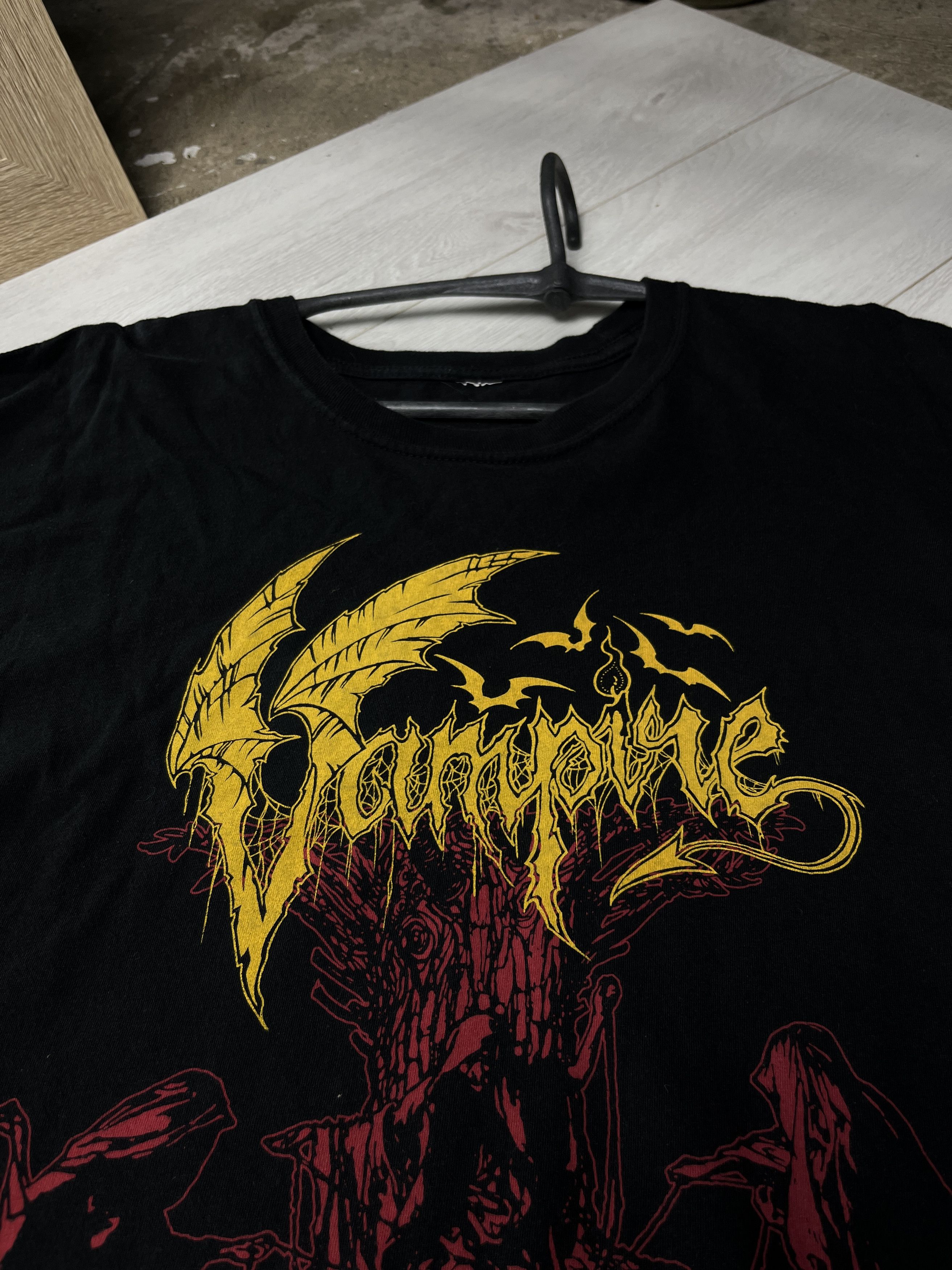 Band Tees VAMPIRE "ZWIELICHT ÜBER WACKEN" TEE - № 947 Size US XL / EU 56 / 4 - 5 Thumbnail
