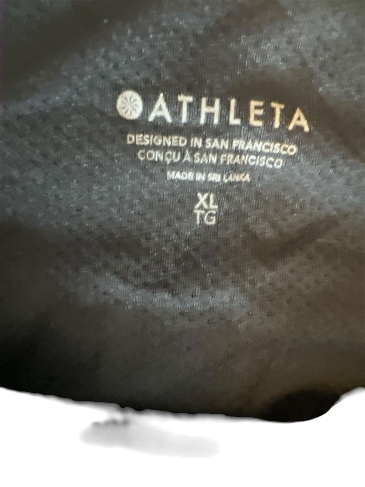 Designer Athleta Conscious Eyelet Crop Size XL Black Size ONE SIZE - 5 Thumbnail