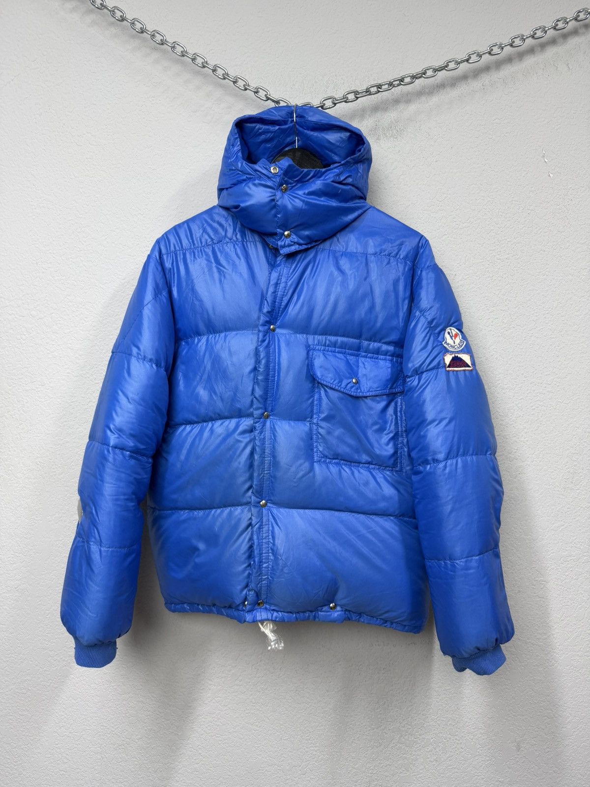 Moncler Vintage Moncler Down Puffer Jacket Hooded Blue Archival Size US M / EU 48-50 / 2 - 1 Thumbnail