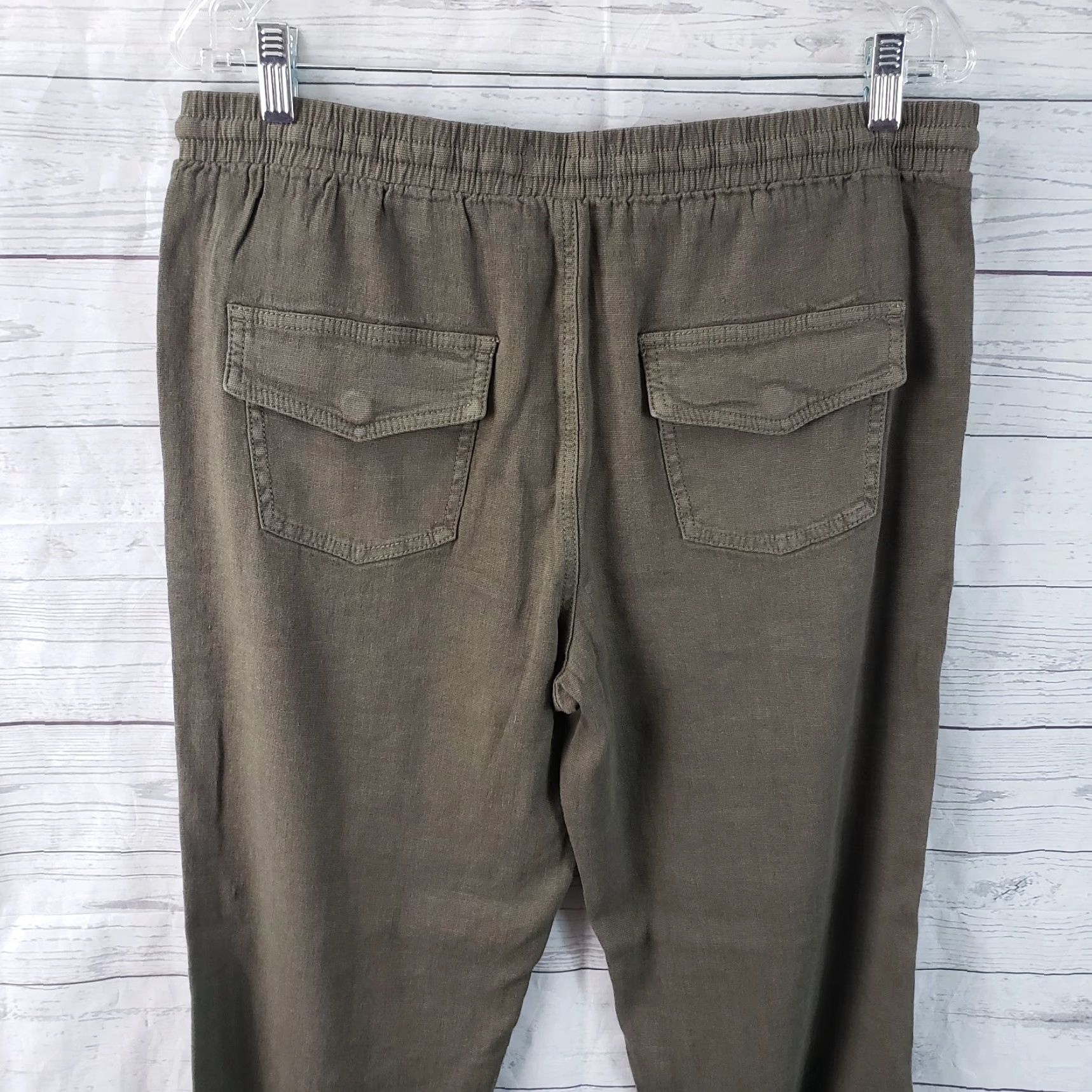 Olive **Lila Ryan Women's Size 8 Green Linen Blend Cropped Pants** User: Lila Ryan Women's Size 8 Olive Green Linen Blend Cropped Pants Size 30" / US 8 / IT 44 - 4 Thumbnail