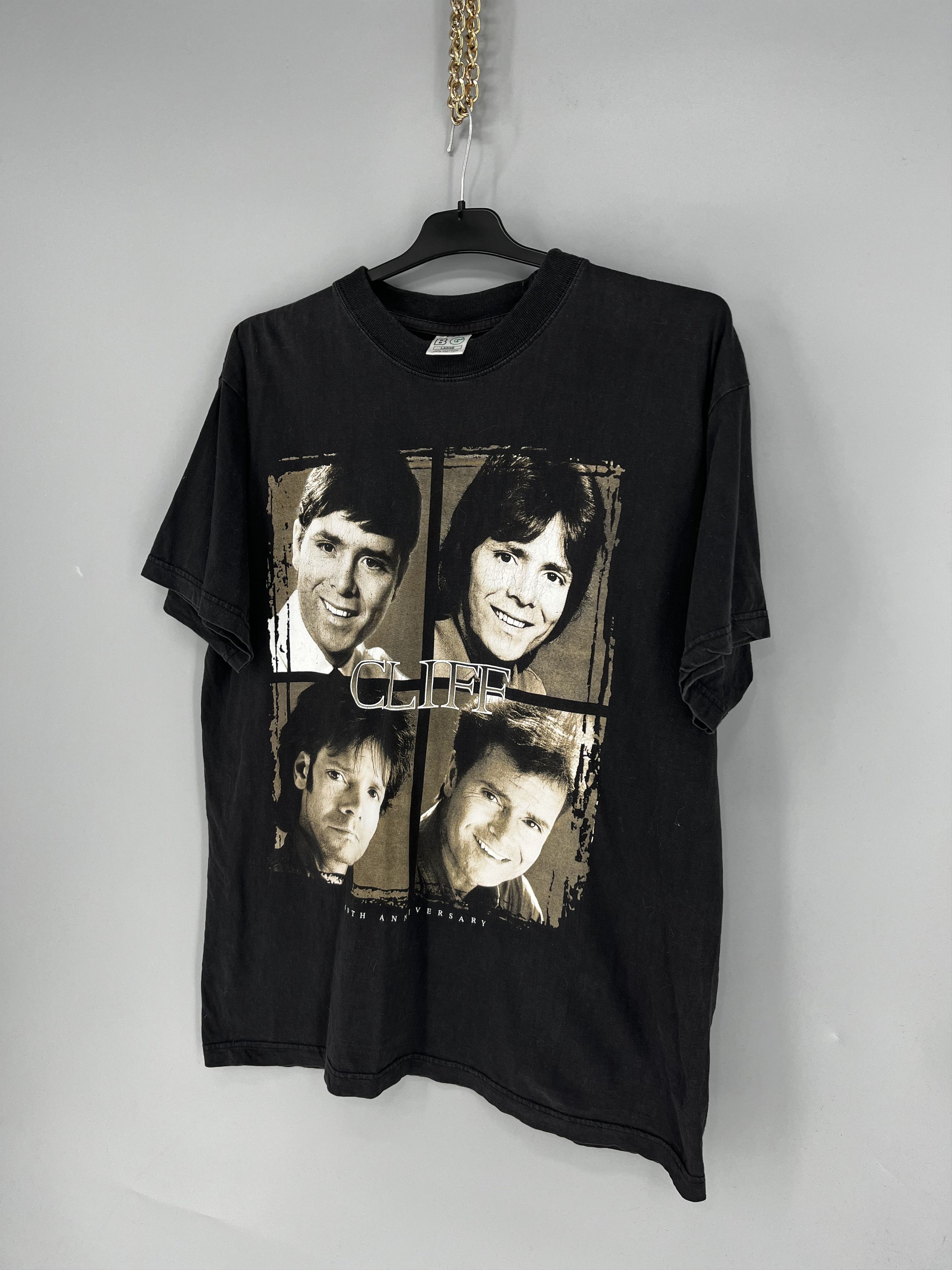 Band Tees Vintage Cliff Richard T Shirt Australia NZ Anniversary 1998 Size US L / EU 52-54 / 3 - 3 Thumbnail
