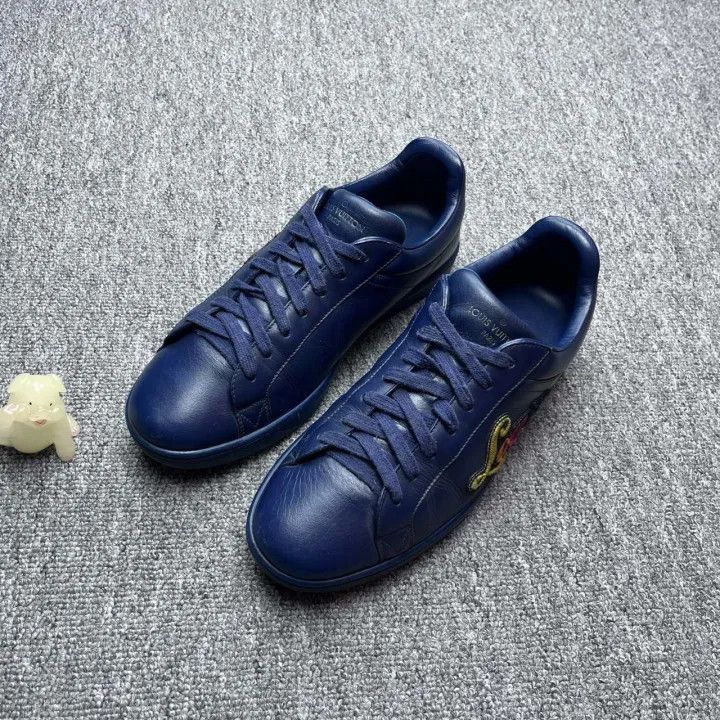 Louis Vuitton Louis Vuitton Stylish Casual Lace-Up Sneakers -2508 Size US 8.5 / EU 41-42 - 1 Thumbnail