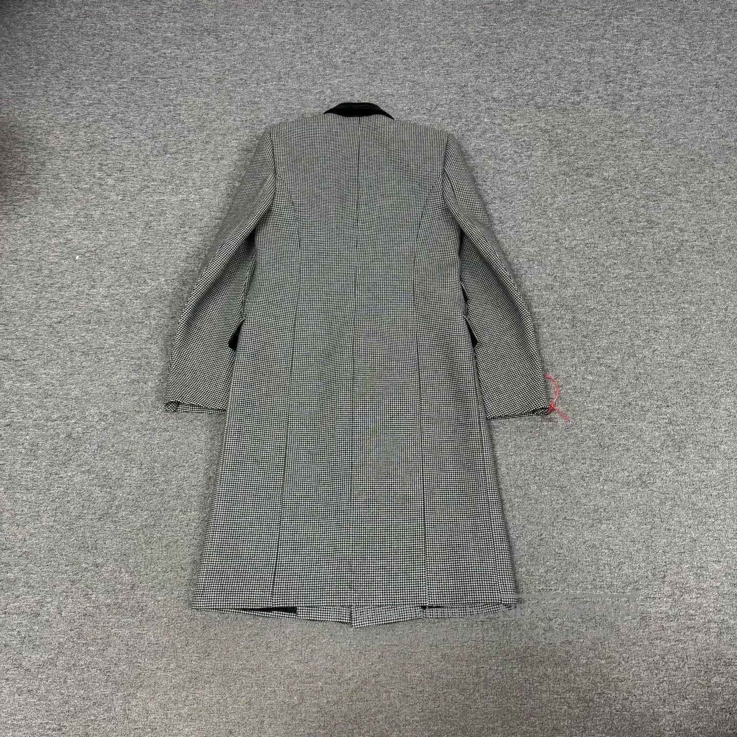 Balenciaga Balenciaga Long-length pheasant-print wool suit coat| Size US S / EU 44-46 / 1 - 2 Thumbnail