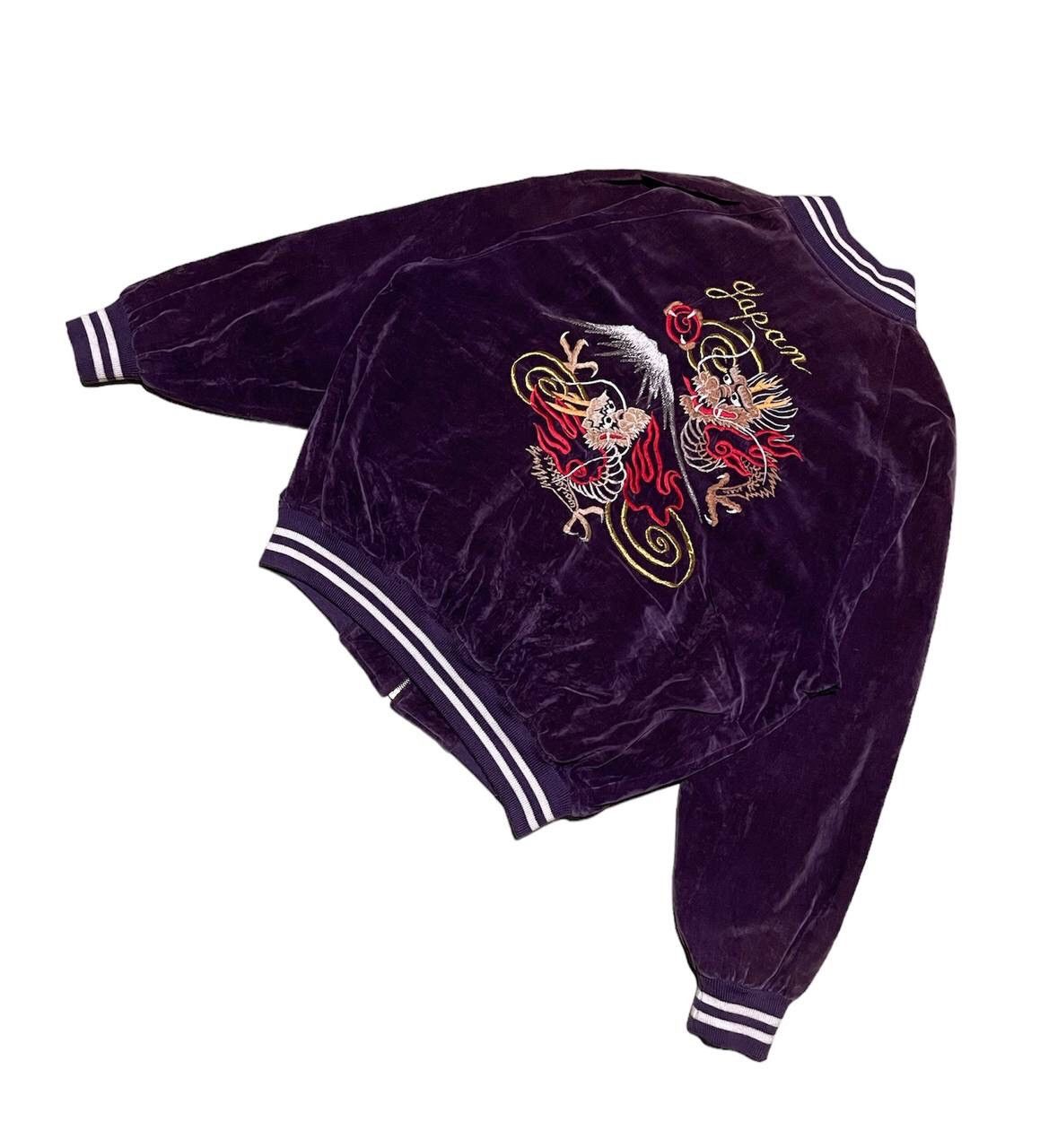 Vintage Rare Japan Souvenir Jacket Sukajan Dragon Embroidery Velvet Size US L / EU 52-54 / 3 - 1 Thumbnail