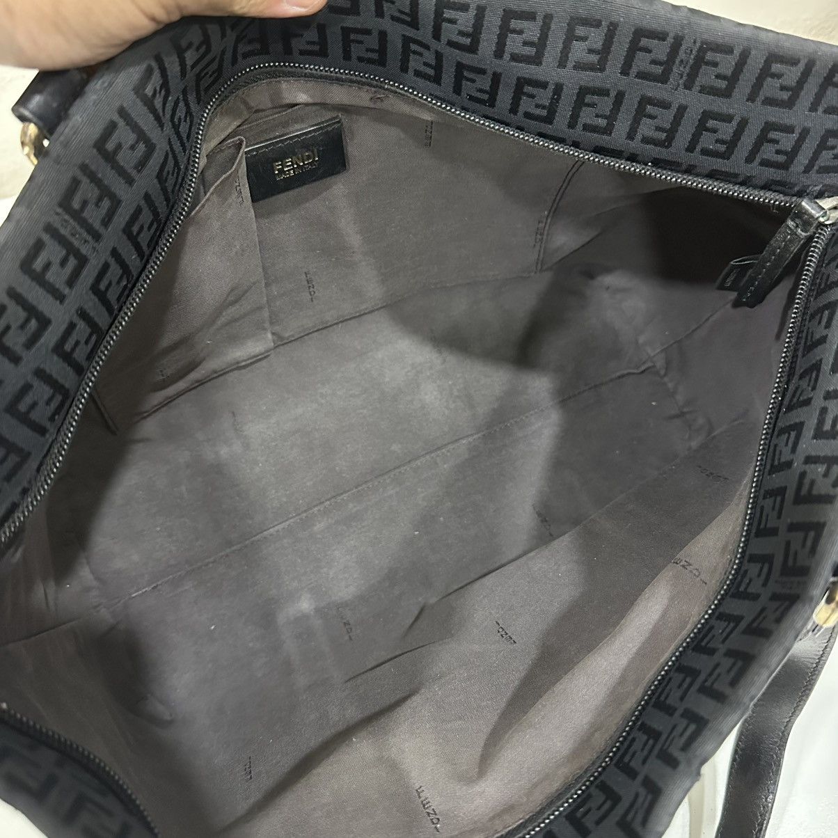 Fendi ‼️LASTDROP‼️ FENDI FF ZUCCHINO CANVAS TOTE BAG Size ONE SIZE - 10 Thumbnail