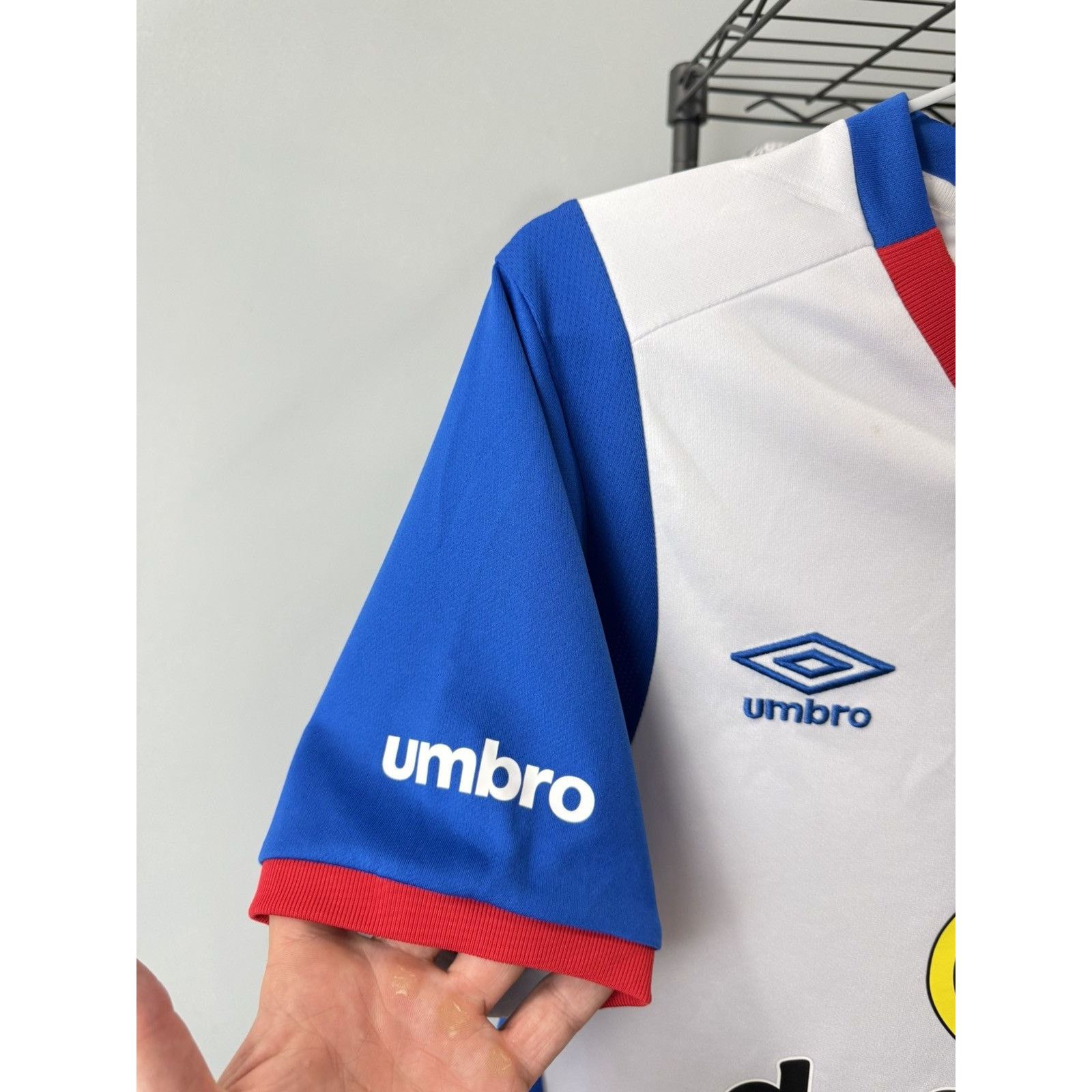 Umbro Umbro Blackburn Rovers Soccer Jersey T Shirt Size US S / EU 44-46 / 1 - 6 Thumbnail