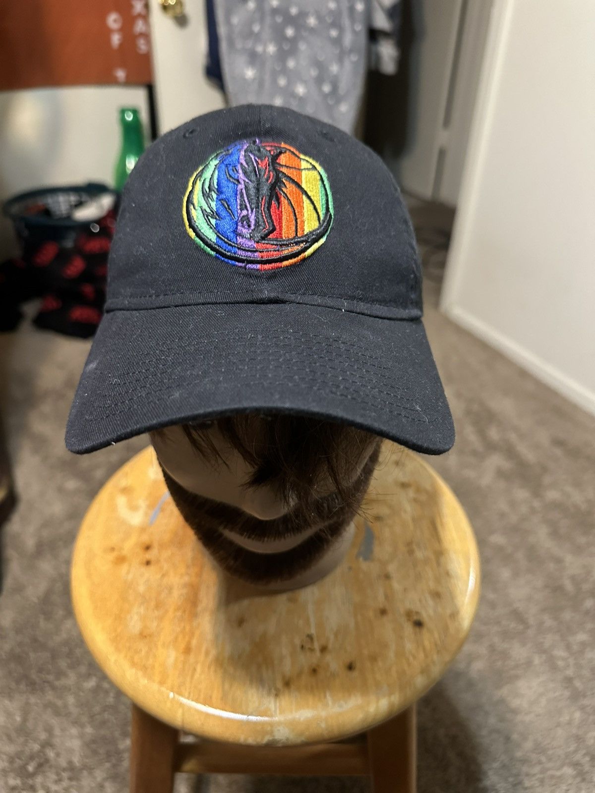 NCAA Vintage NBA Dallas Mavericks “pride” hat 00s Size ONE SIZE - 2 Thumbnail