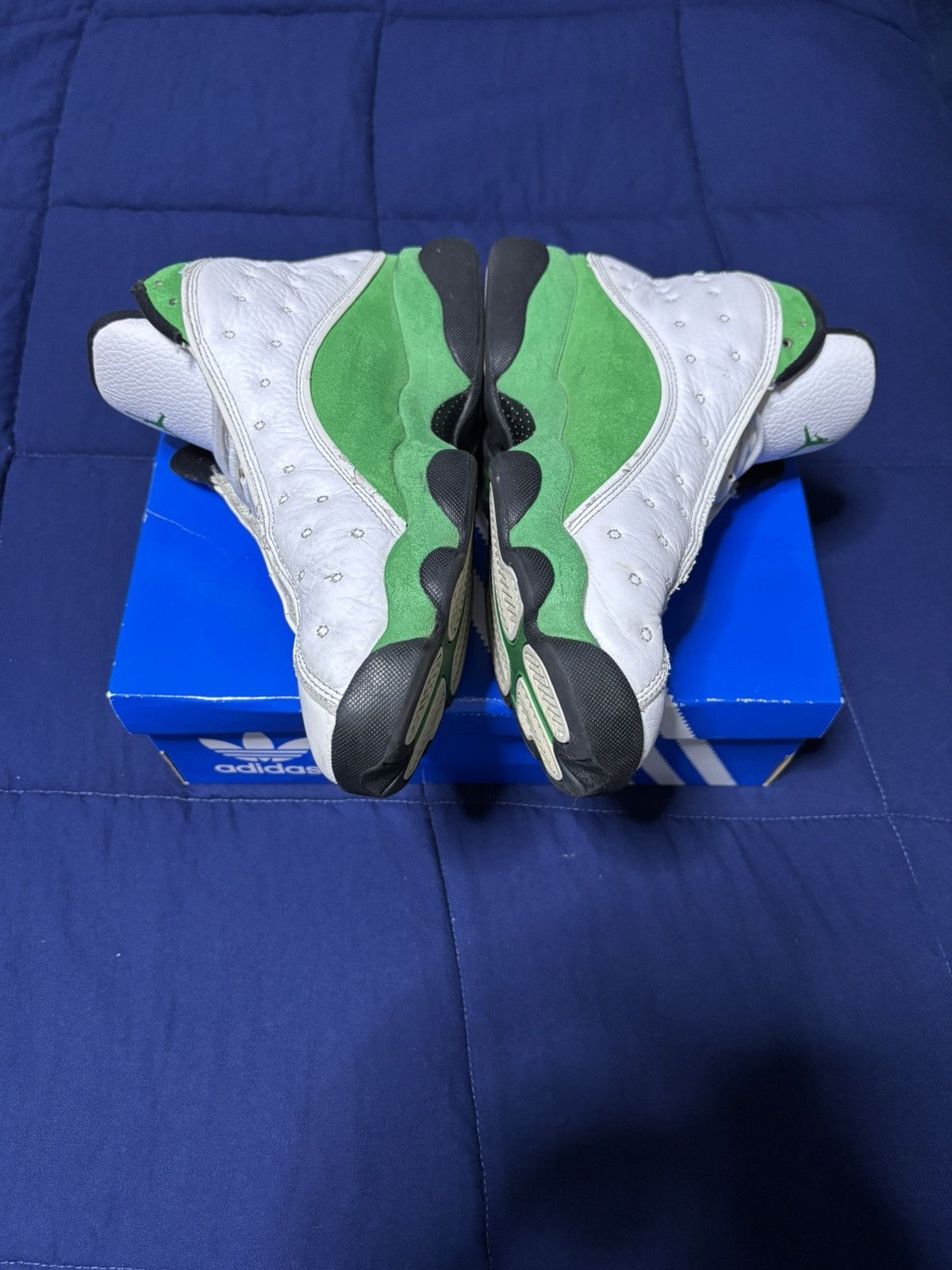 Jordan Brand Jordan 13 Retro Lucky Green 2020 Size 9 Size US 9 / EU 42 - 4 Thumbnail