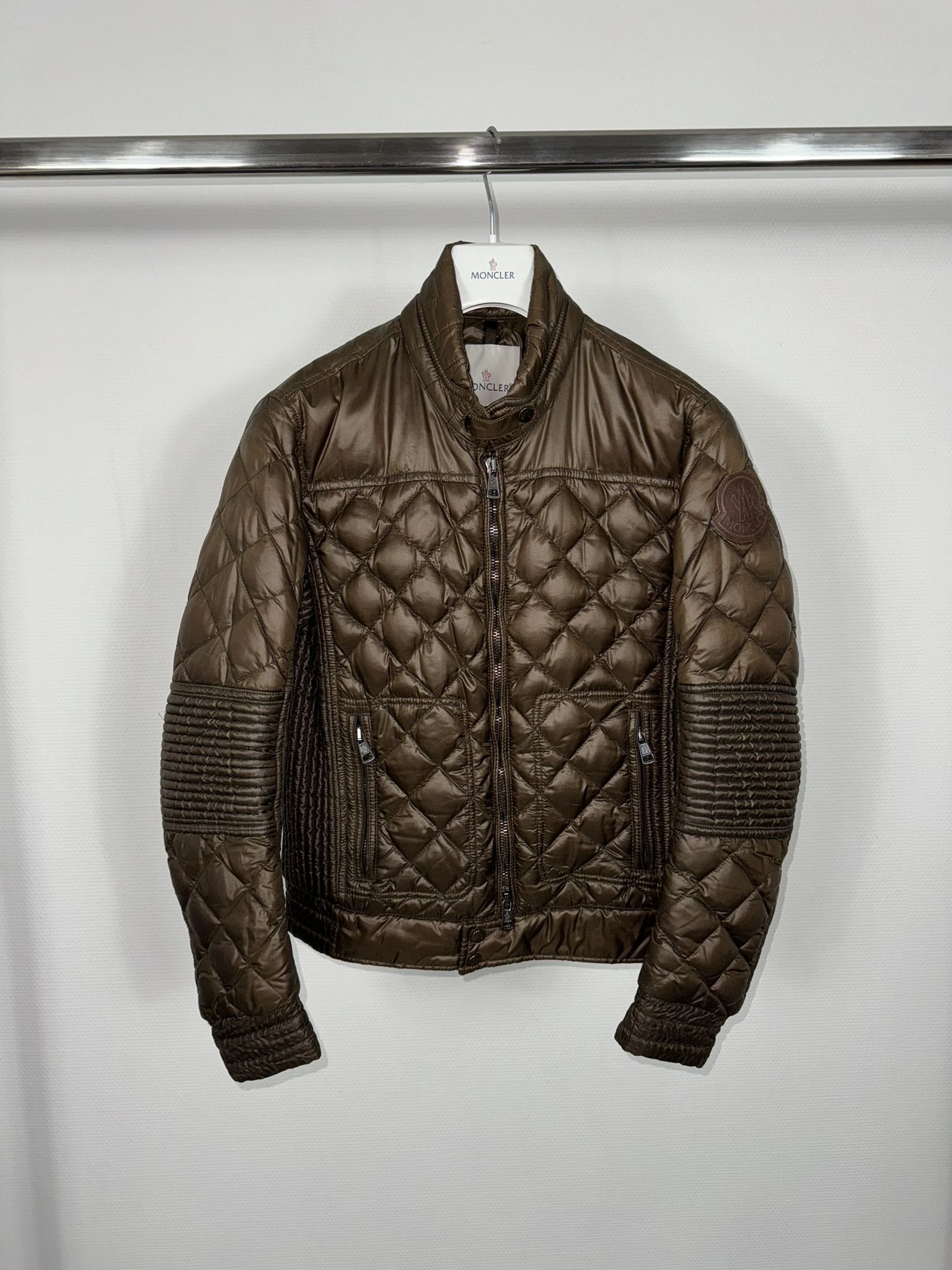 moncler size 2 in eu