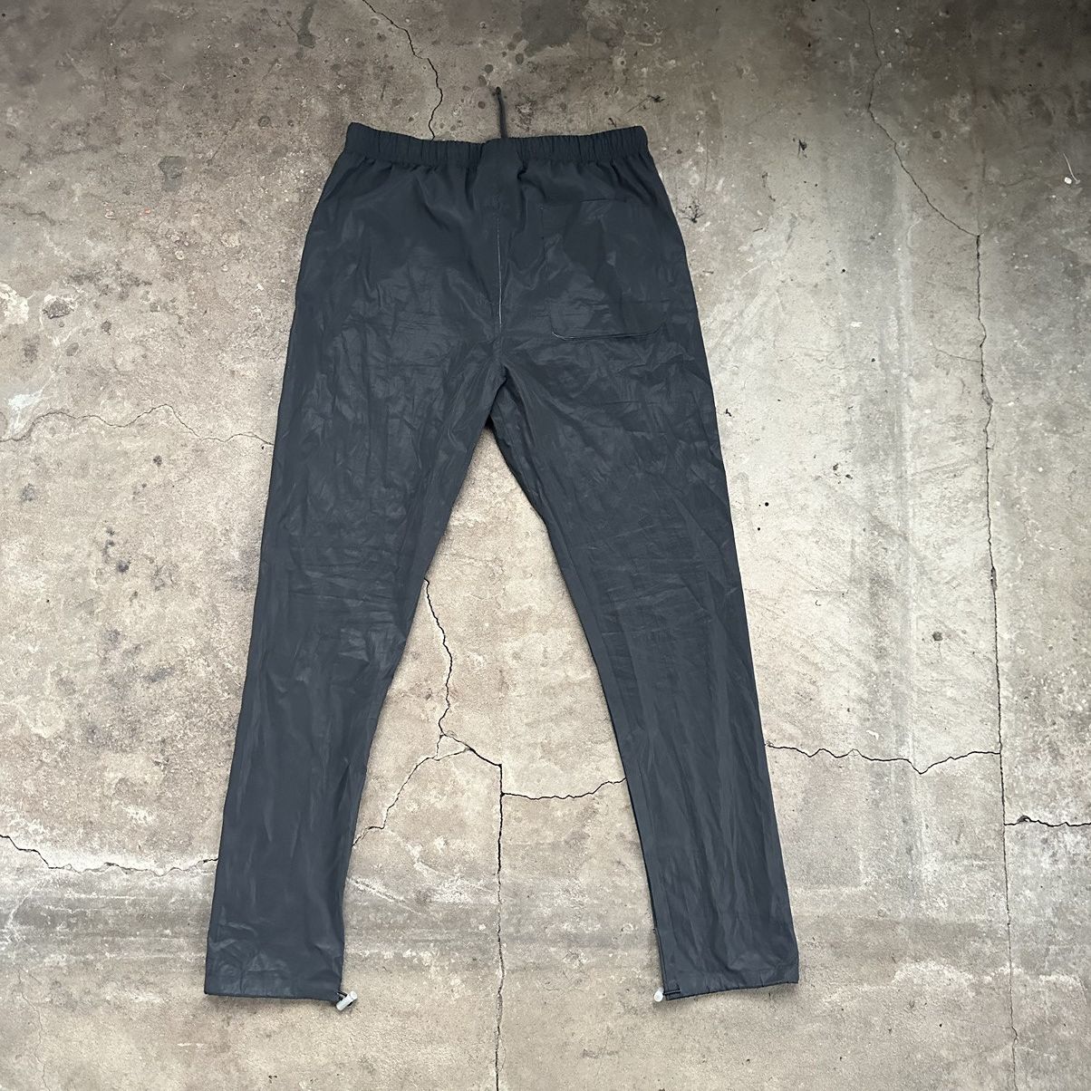 Essentials Fear Of God Essentials Reflective Track Pants M Grey Size US 32 / EU 48 - 7 Thumbnail