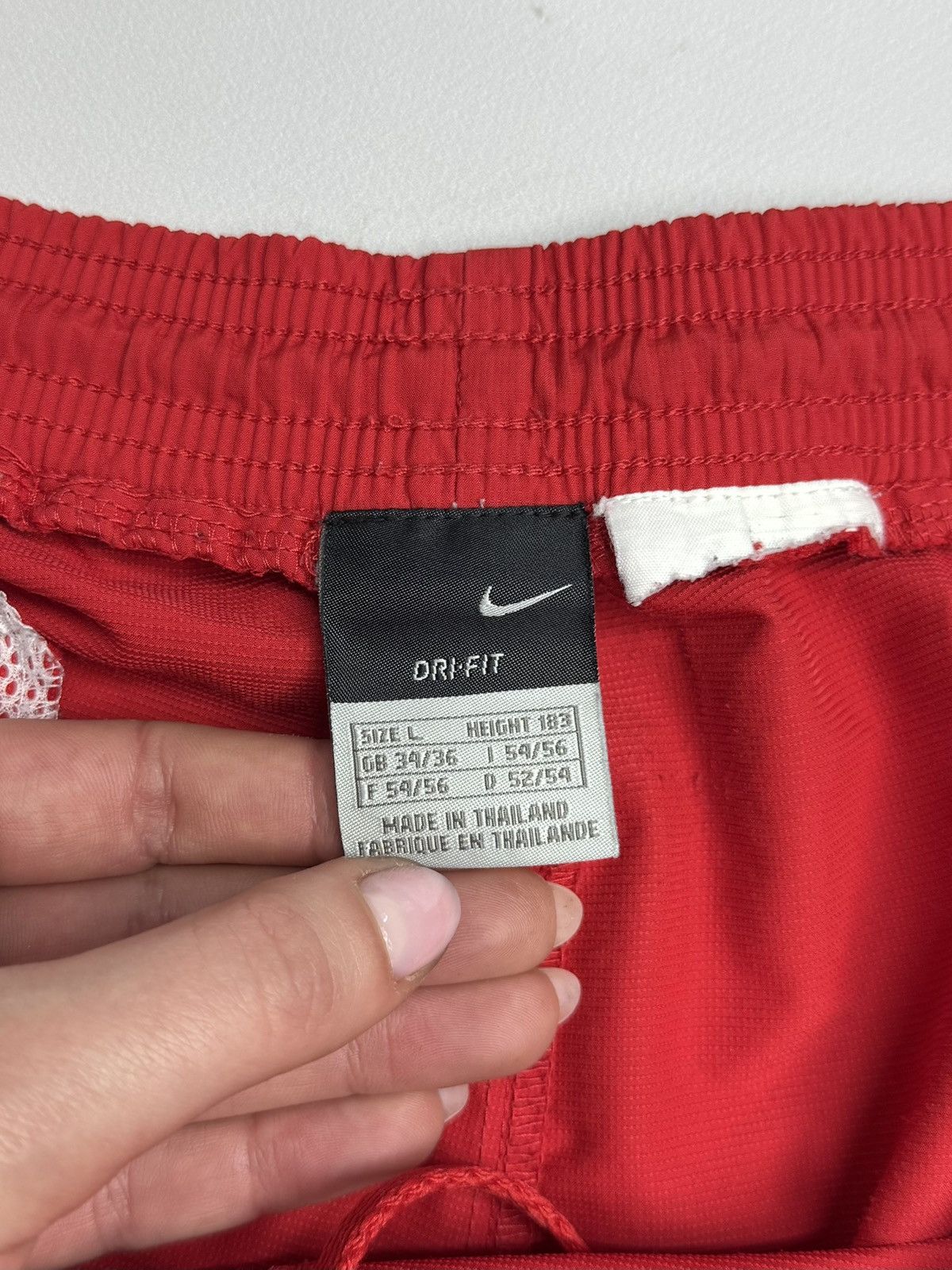 Nike Vintage Nike Shorts Y2k Nylon Streetwear 90s Size US 34 / EU 50 - 6 Thumbnail