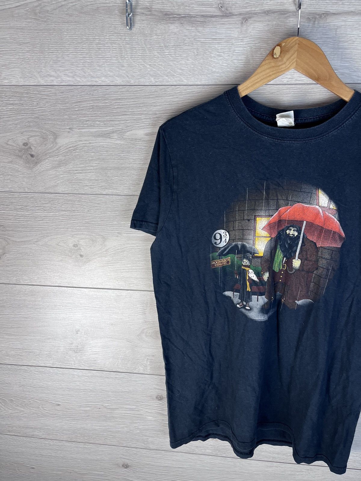 Fruit Of The Loom Vintage men’s Harry Potter merch size M Size US M / EU 48-50 / 2 - 2 Thumbnail