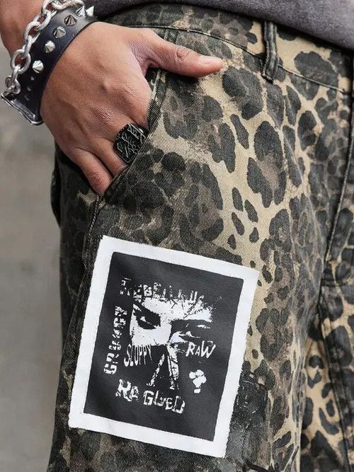 Japanese Brand × Vintage Distressed VINTAGE leopard Y2K opium edgy jorts Size US 34 / EU 50 - 4 Thumbnail