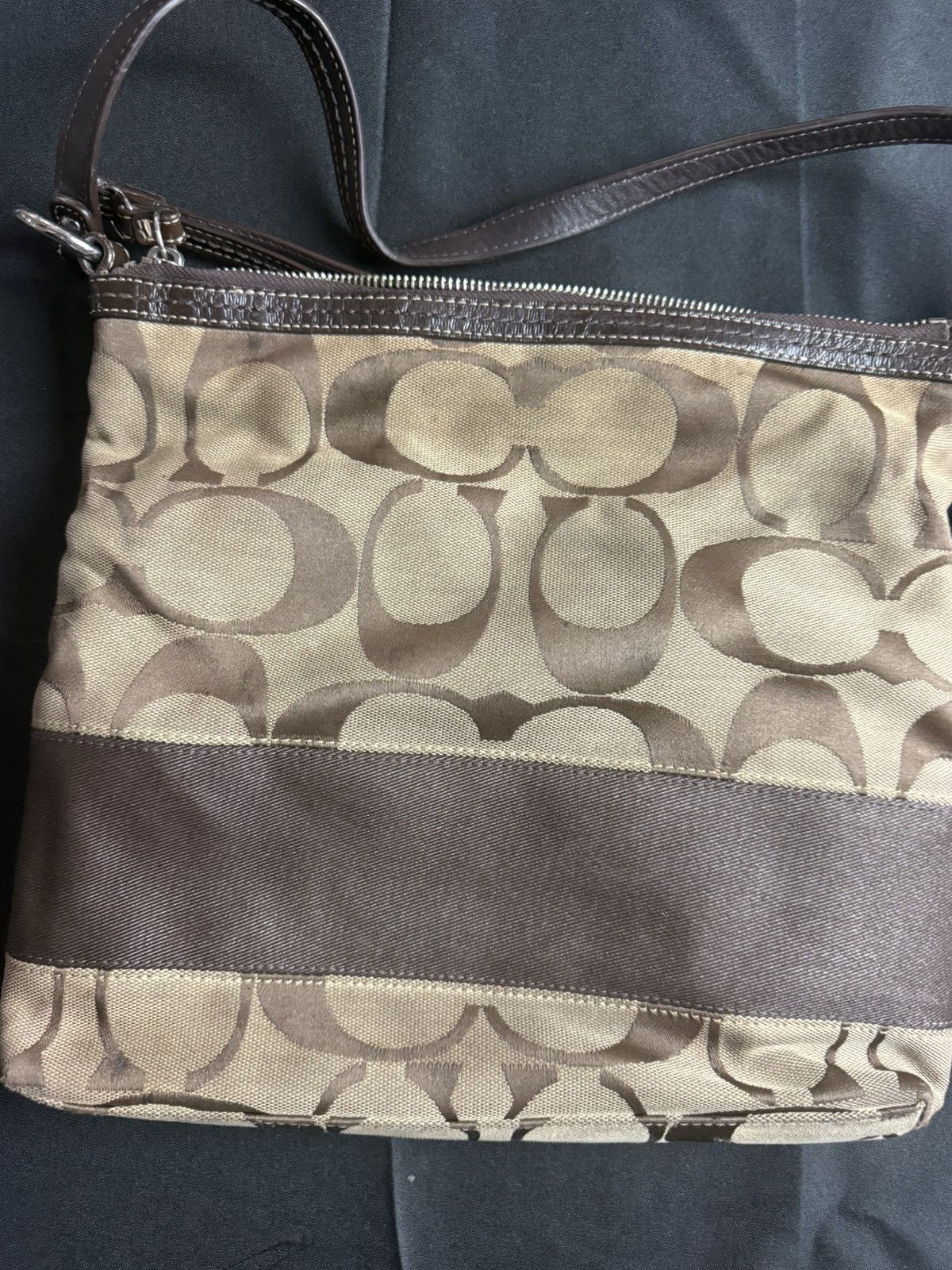 Coach Beautiful Crossbody Coach Shoulder Bag With Coach Wristlet Size ONE SIZE - 3 Thumbnail