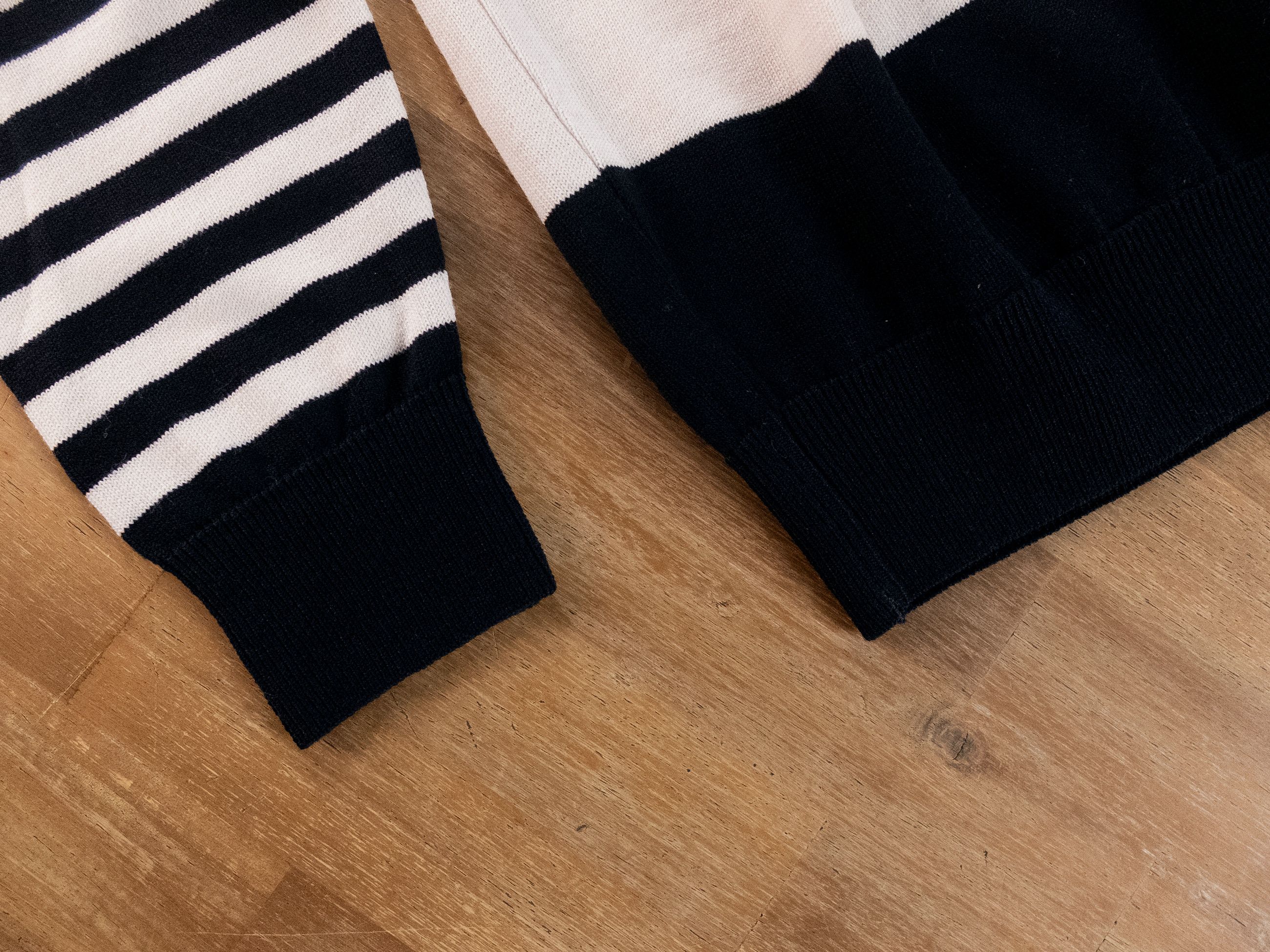 Paul & Shark PAUL & SHARK cream & navy blue striped wool sweater Medium Size US M / EU 48-50 / 2 - 8 Thumbnail