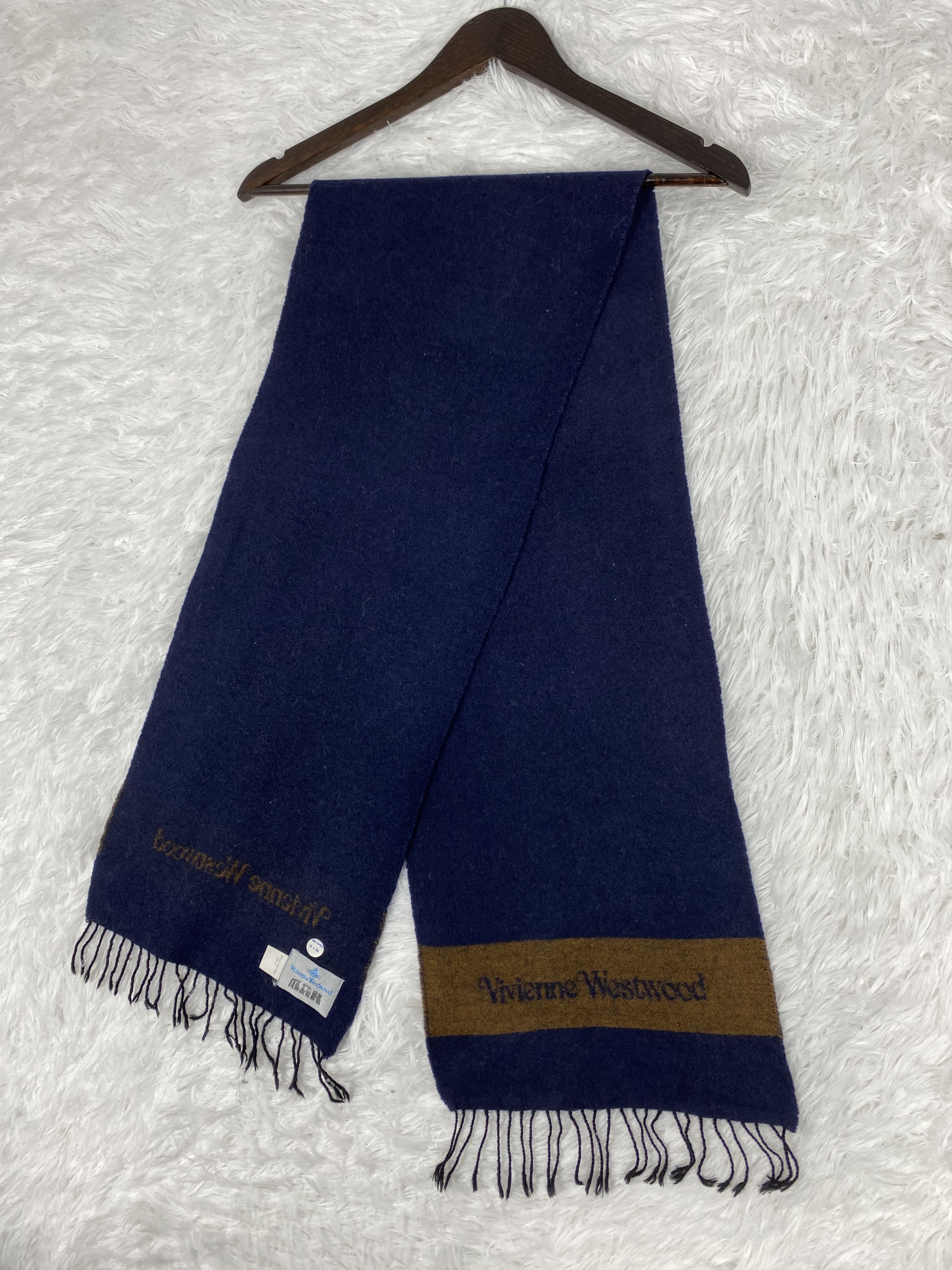 Vintage Vintage Vivienne Westwood Scarf / Muffler Neckwear PM0080 Size ONE SIZE - 4 Thumbnail