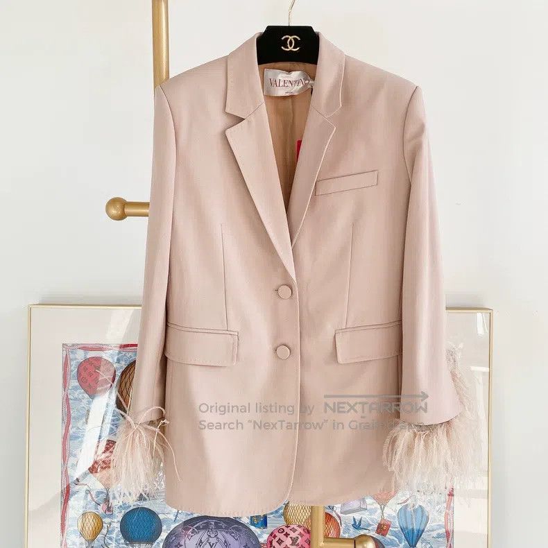 Valentino Valentino Ostrich feather cuff coat Size XS / US 0-2 / IT 36-38 - 1 Thumbnail