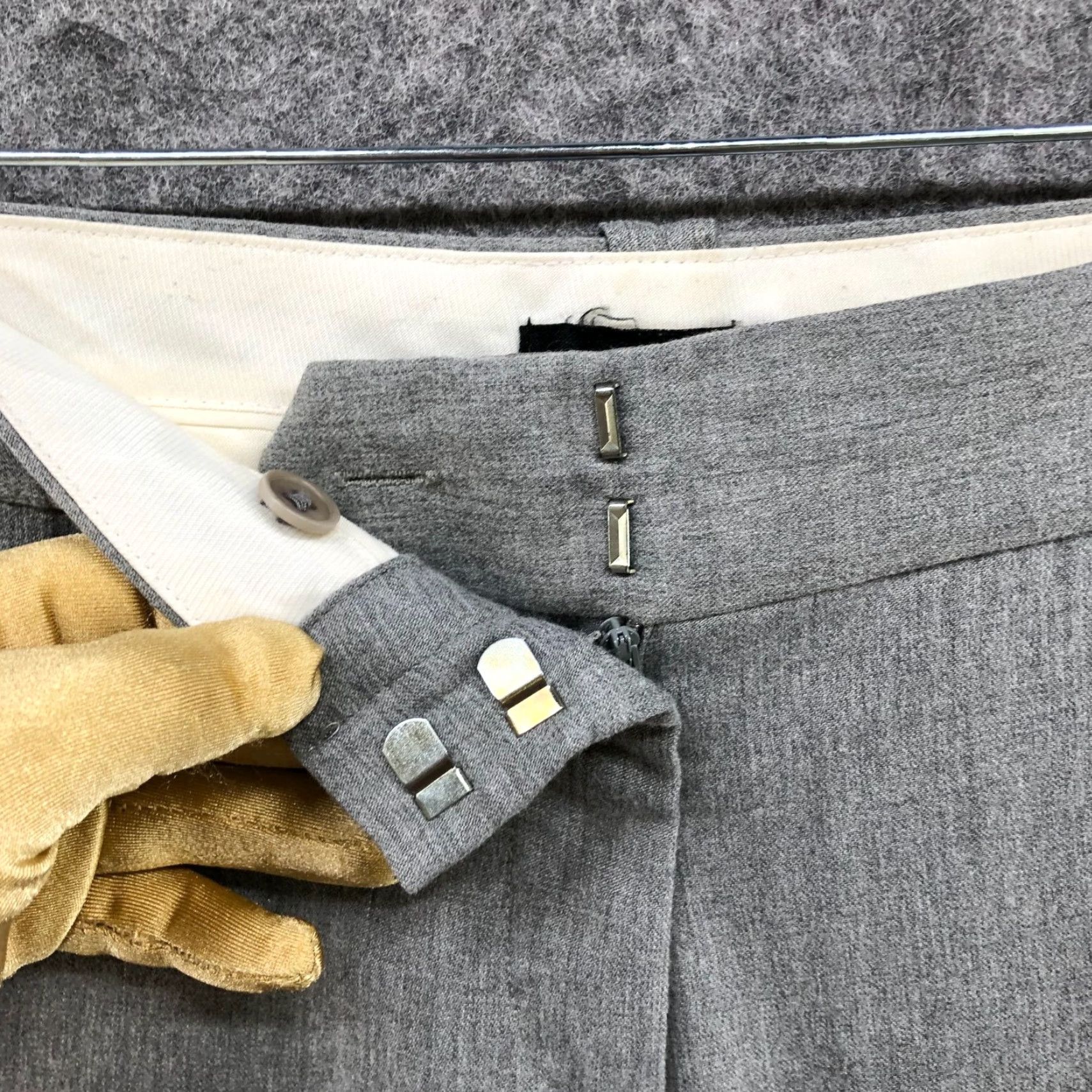 Bcbgmaxazria BCBG Maxazria Flare Dress Pants Womens 4 Mid Rise Gray Bootcut Workwear Career Dress Pants Size 27" / US 4 / IT 40 - 7 Thumbnail