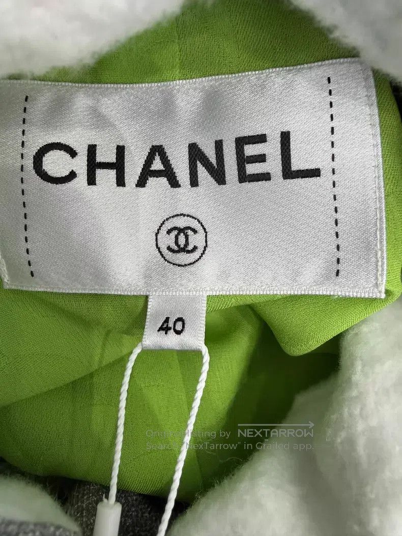 Chanel Chanel Early Spring Vacation Series Green Hooded Tweed Jac Size S / US 4 / IT 40 - 4 Thumbnail