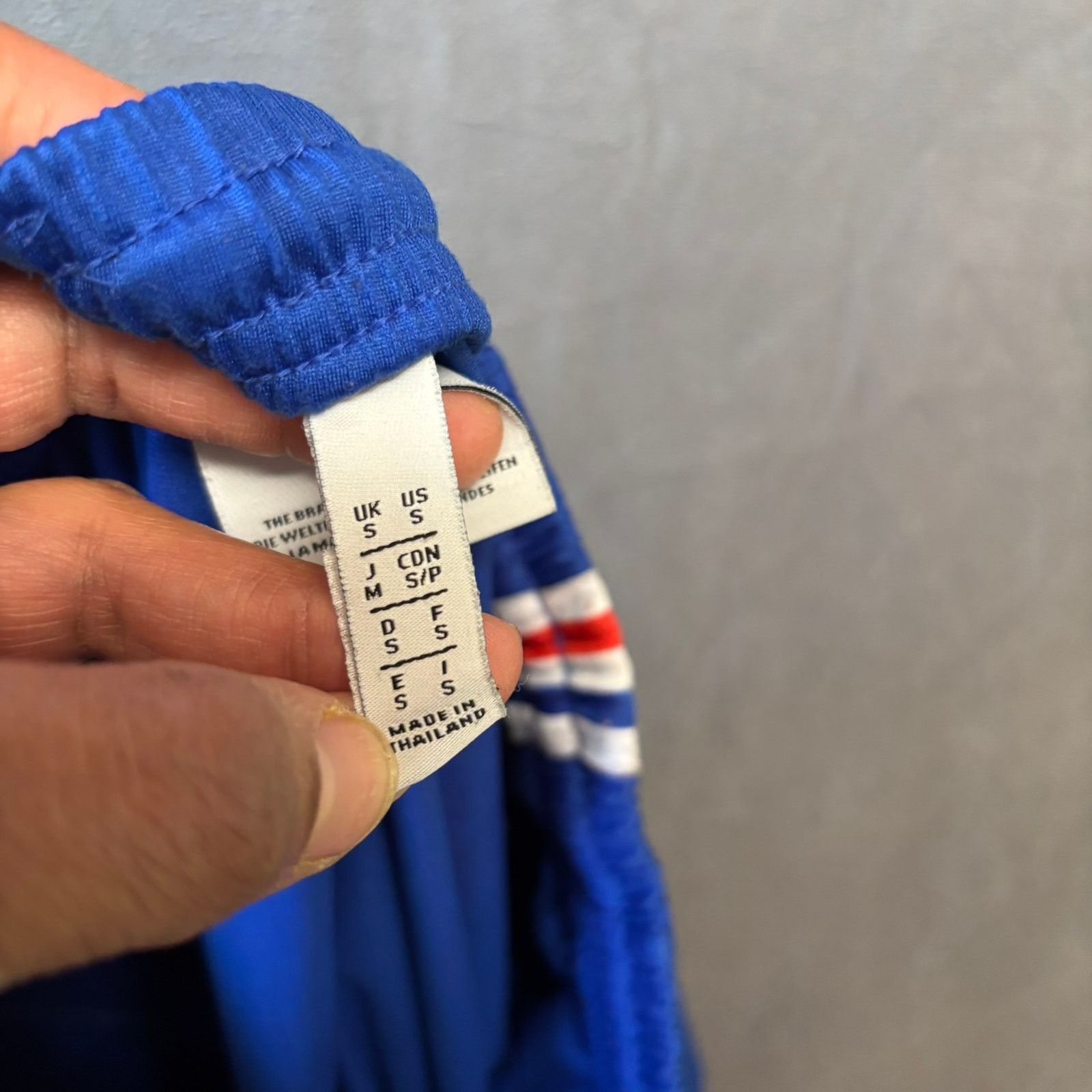 Adidas Vintage Adidas Joggers Aloxe Small Joggers Out of Stock Size 24" / US 00 / IT 34 - 4 Thumbnail