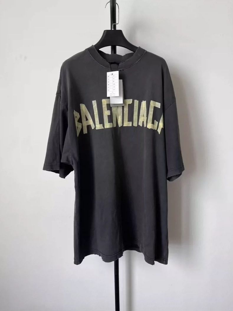 Balenciaga Balenciaga Tape Letter Logo Printed Jersey Crew Neck Loose Size US M / EU 48-50 / 2 - 1 Thumbnail
