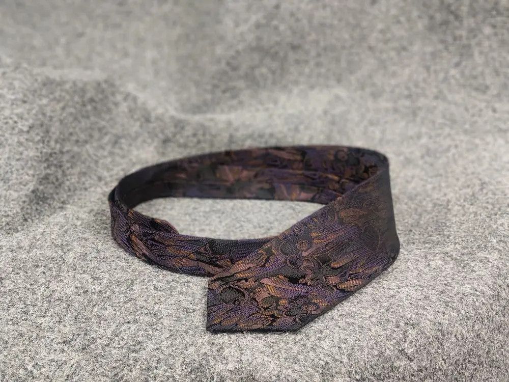 Yves Saint Laurent Yves Saint Laurent Vintage 90s Silk design YSL Tie Pattern Size ONE SIZE - 1 Thumbnail