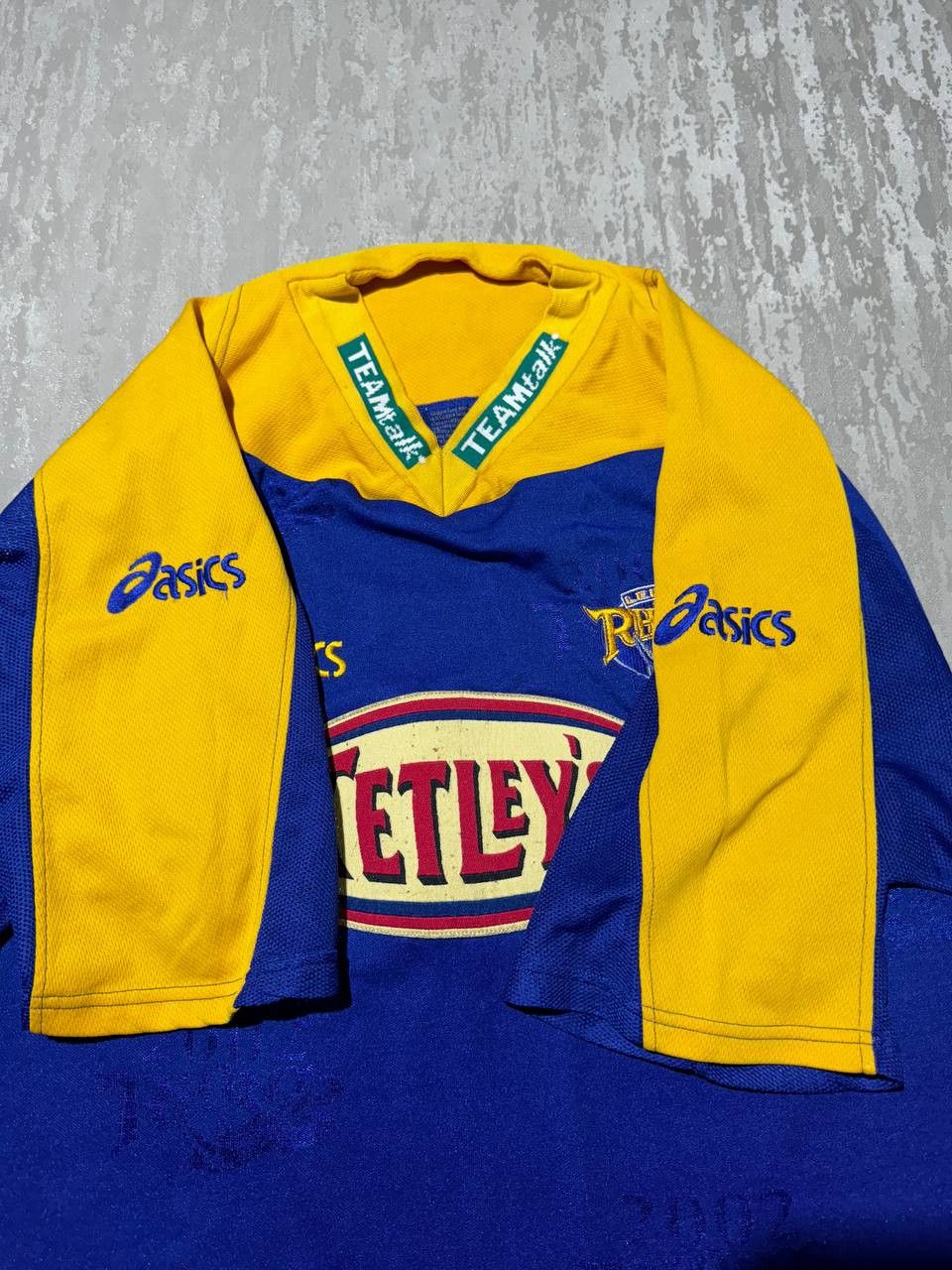 Asics LEEDS RHINOS ENGLAND 2002 LIMITED EDITION JERSEY ASICS XL Size US XXL / EU 58 / 5 - 6 Thumbnail