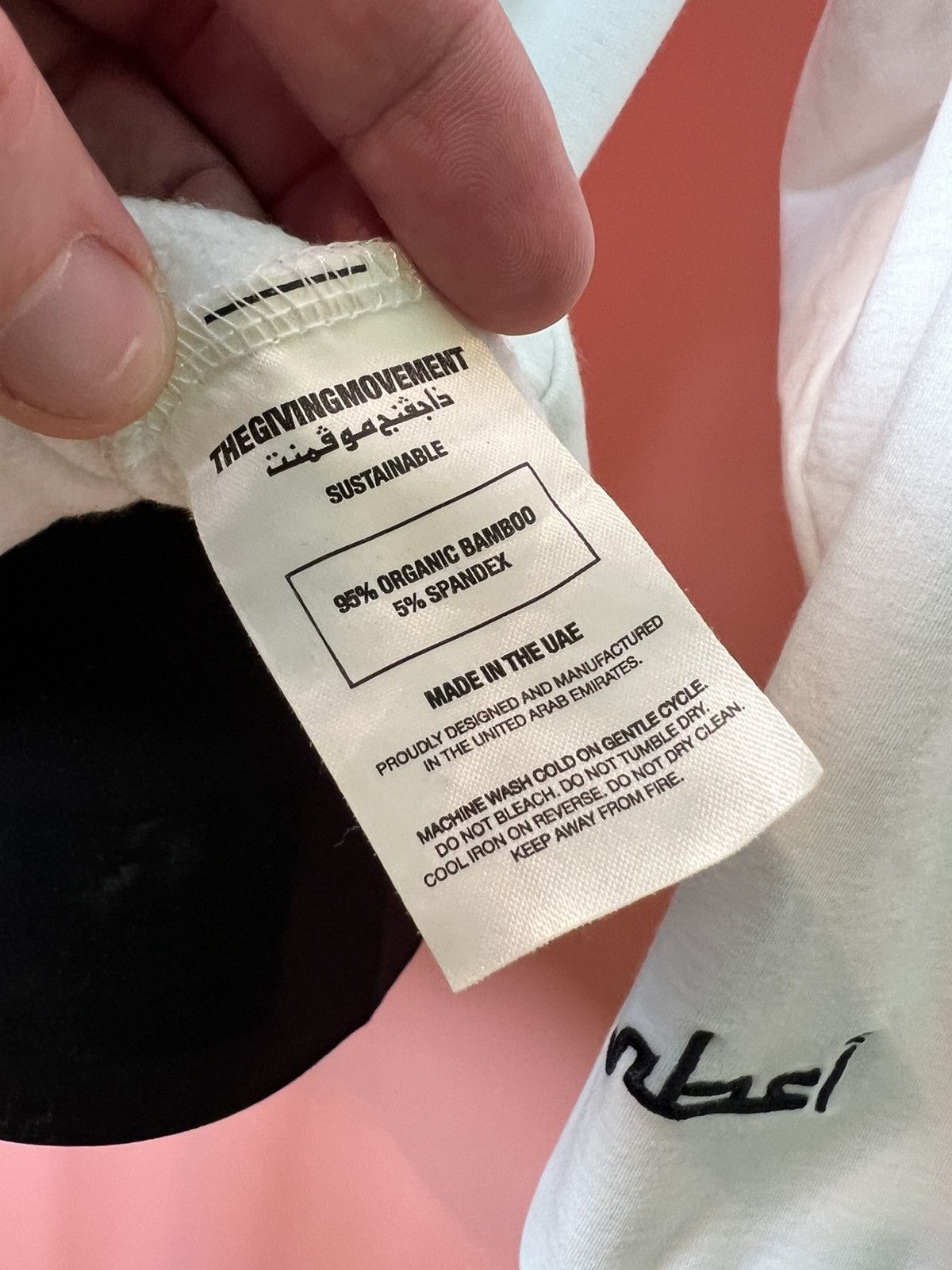 Other The giving movement sustainable uae sweatshirt oversized Size US S / EU 44-46 / 1 - 6 Thumbnail