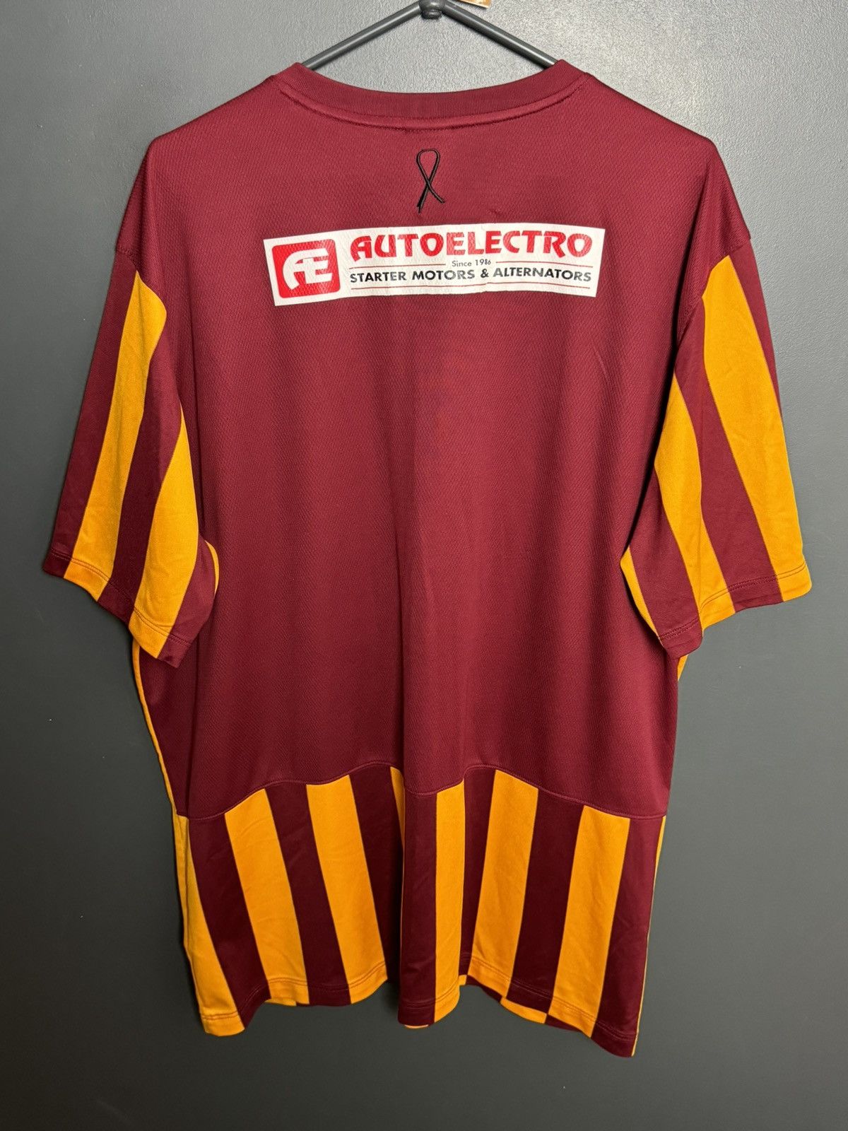 Nike Bradford City 14/15 Home Football Jersey Size US XXL / EU 58 / 5 - 2 Thumbnail