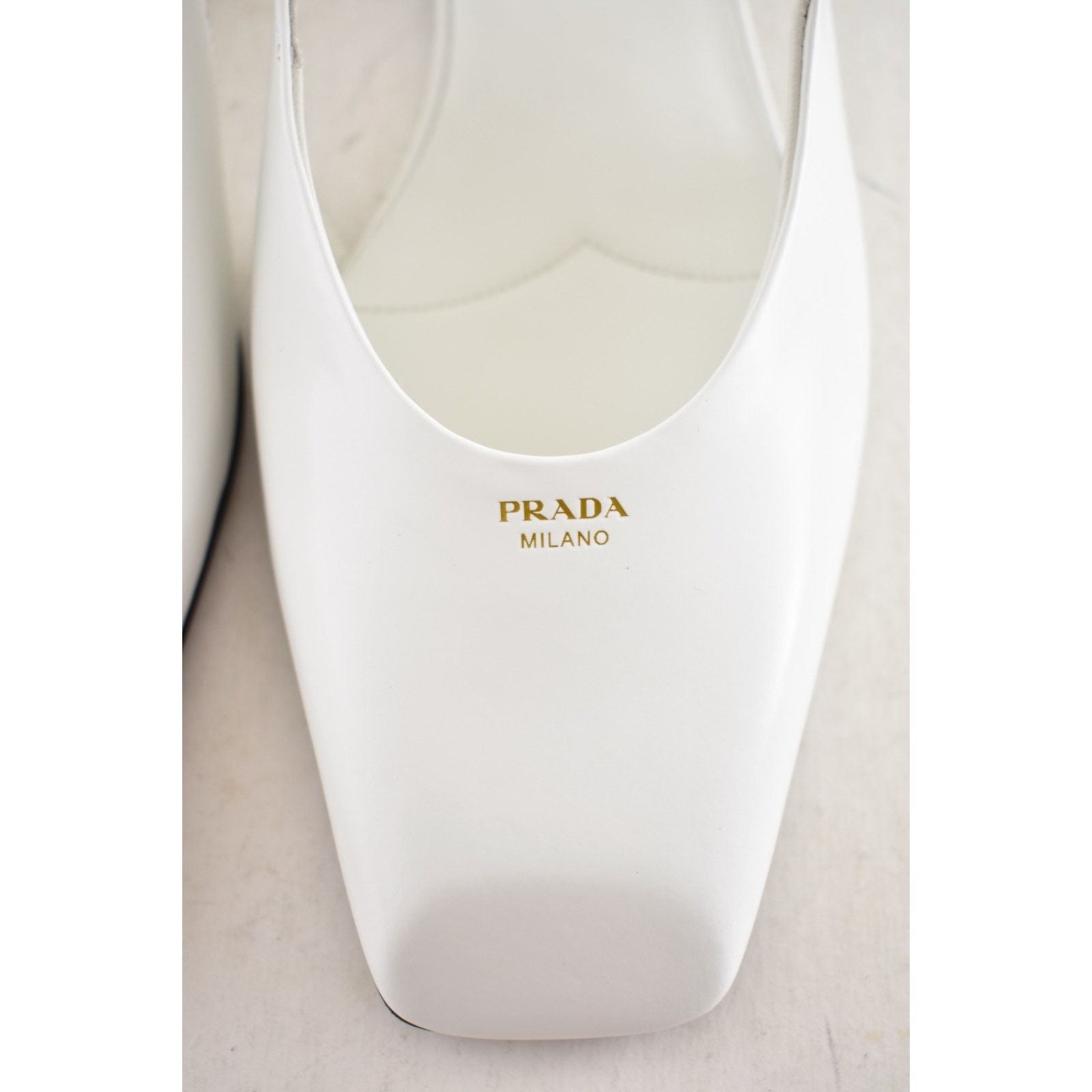 Prada Prada White Leather Mary Jane Slingback Flat 39 Size US 9 / IT 39 - 10 Thumbnail