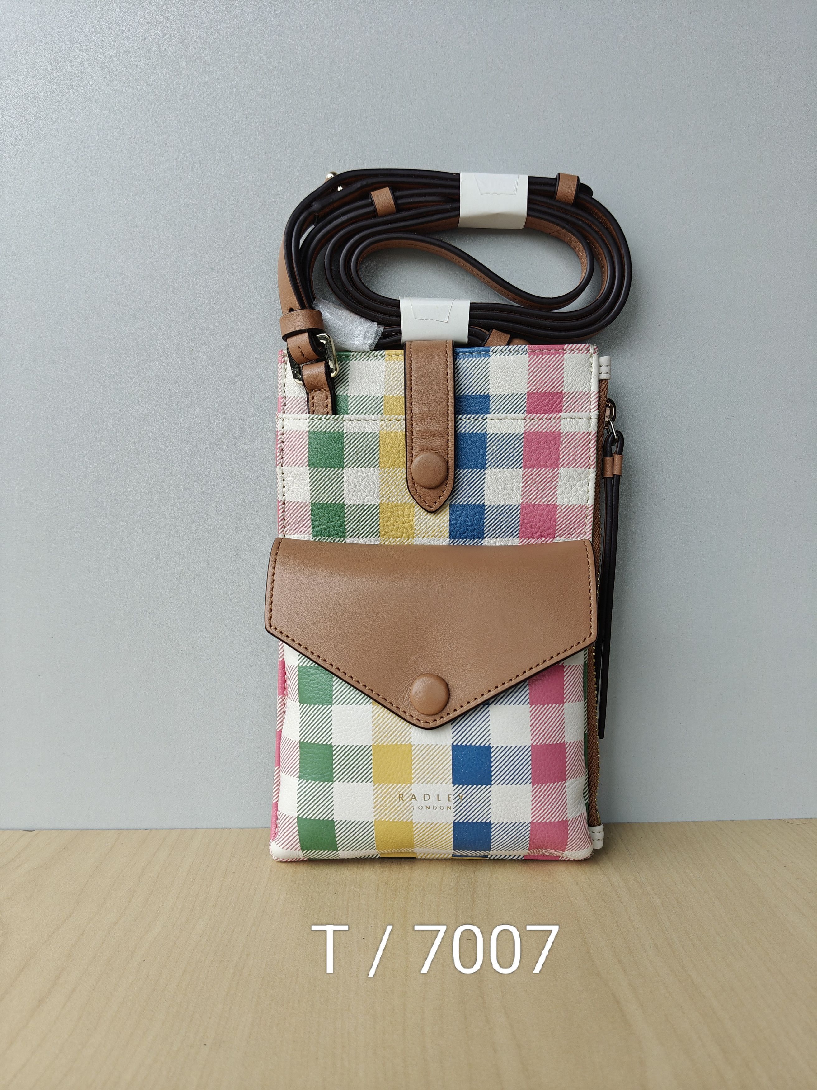 Other Radley London phone crossbody bag Free Shipping T/7007 Size ONE SIZE - 13 Thumbnail
