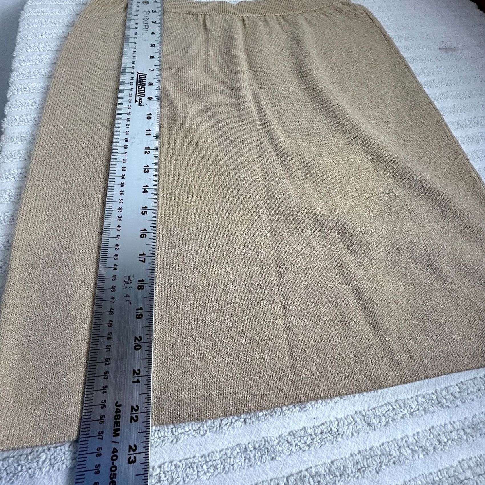 Vintage St John Collection Marie Gray Womens Knitted Ribbed Straight Skirt Beige Size 10 Size 32" / US 10 / IT 46 - 5 Thumbnail