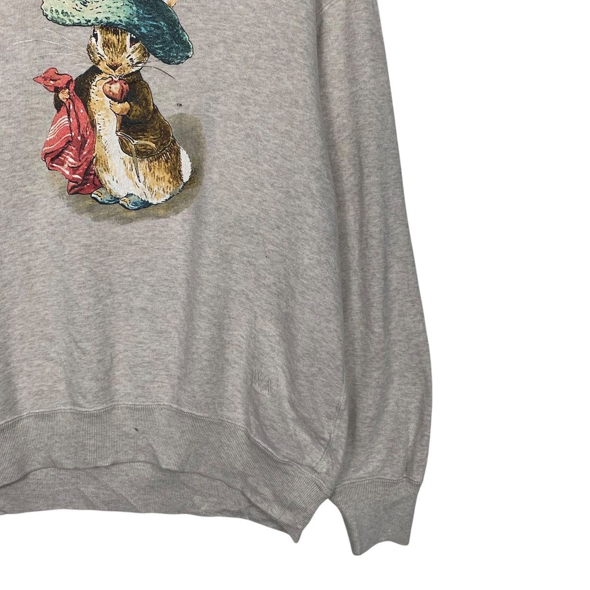 Uniqlo Uniqlo Peter Rabbit Crewneck Sweatshirt Size US M / EU 48-50 / 2 - 4 Thumbnail