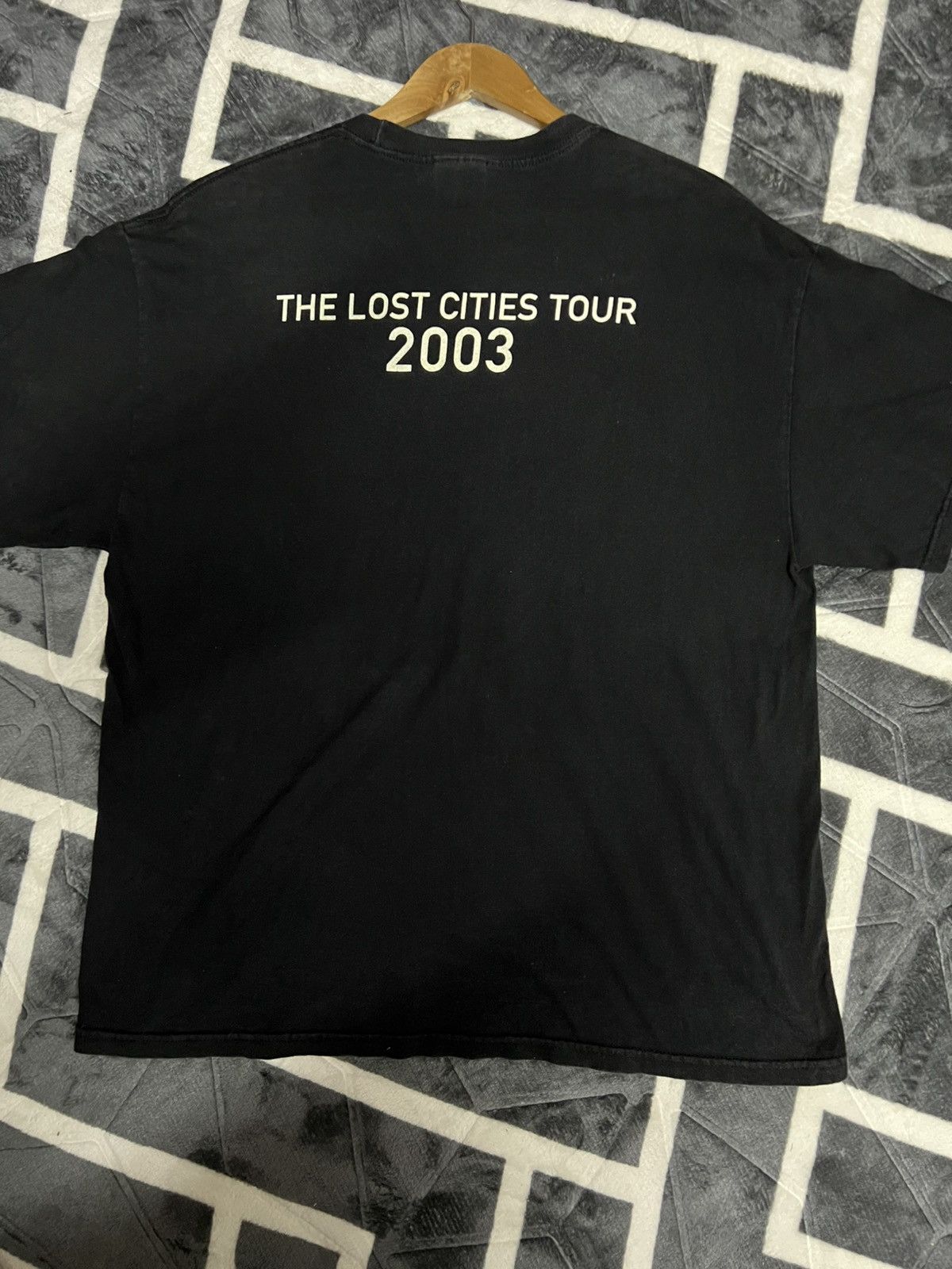 Band Tees TOM PETTY THE HEARTBREAKERS TOUR 2003 Size US L / EU 52-54 / 3 - 2 Thumbnail