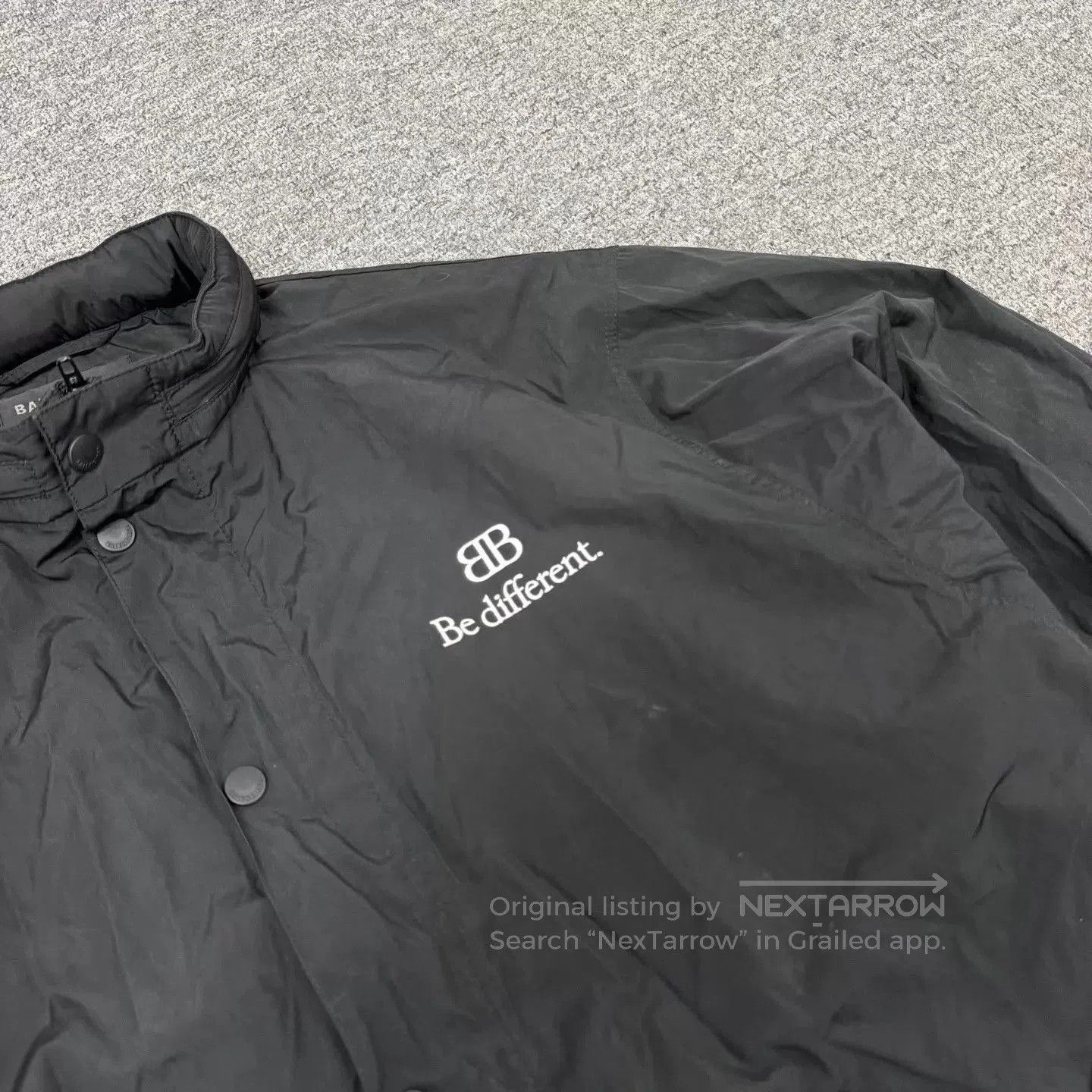Balenciaga Black Light Jacket with 'Be Different' Back Print. Size US XS / EU 42 / 0 - 5 Thumbnail