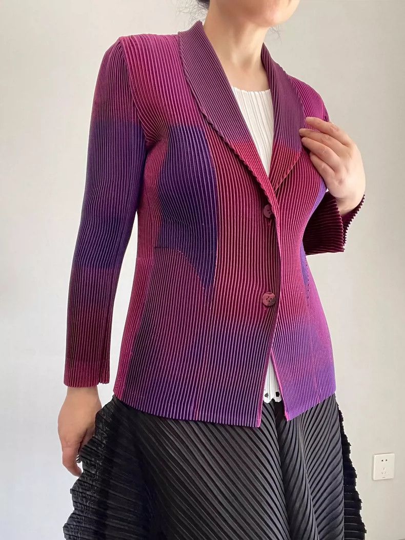 Issey Miyake Issey Miyake size:2 Neon-color main line geometric color b Size S / US 4 / IT 40 - 4 Thumbnail