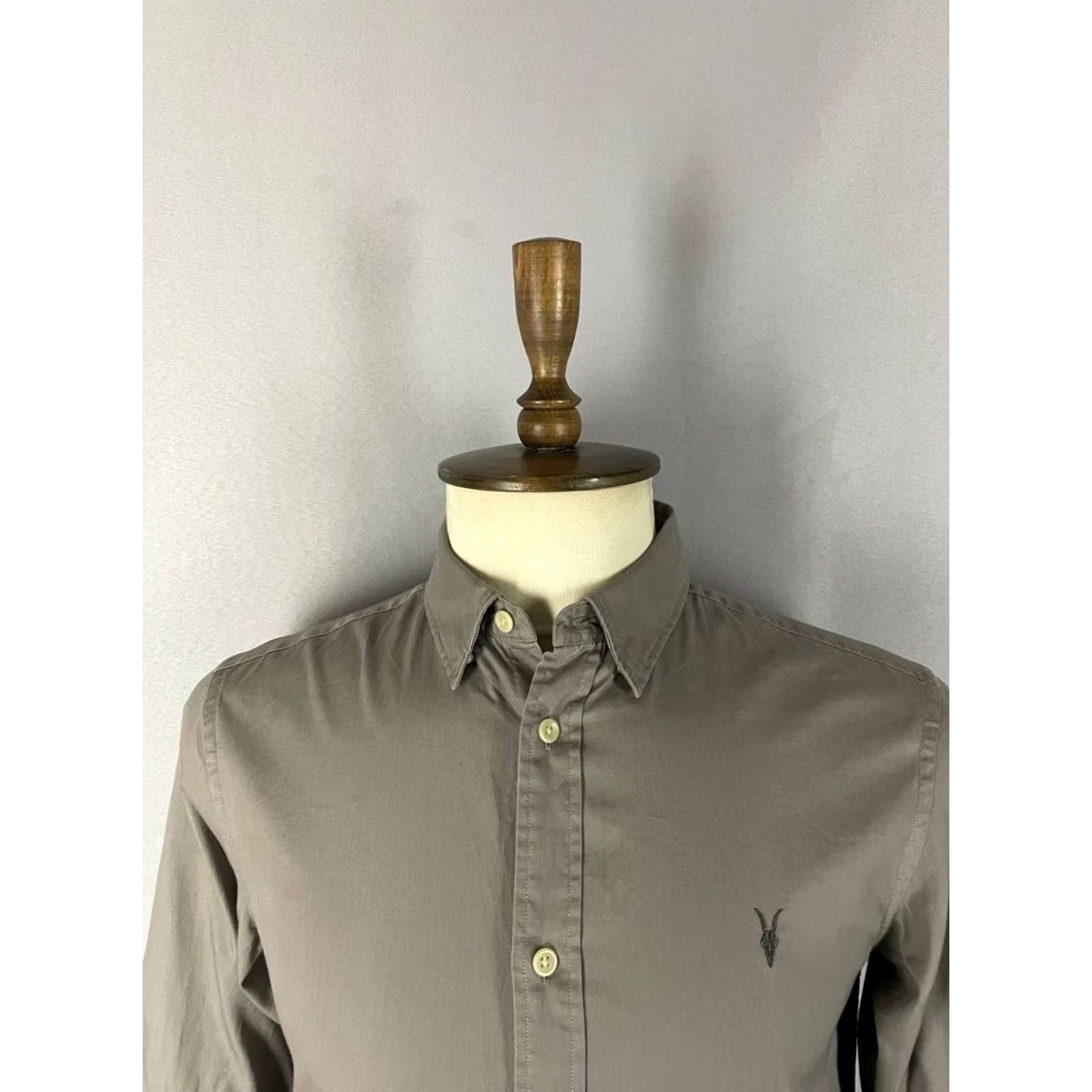 Allsaints AllSaints Mens Shirt S Gray Short Sleeve Button-Up Casual Shirt Size US S / EU 44-46 / 1 - 4 Thumbnail