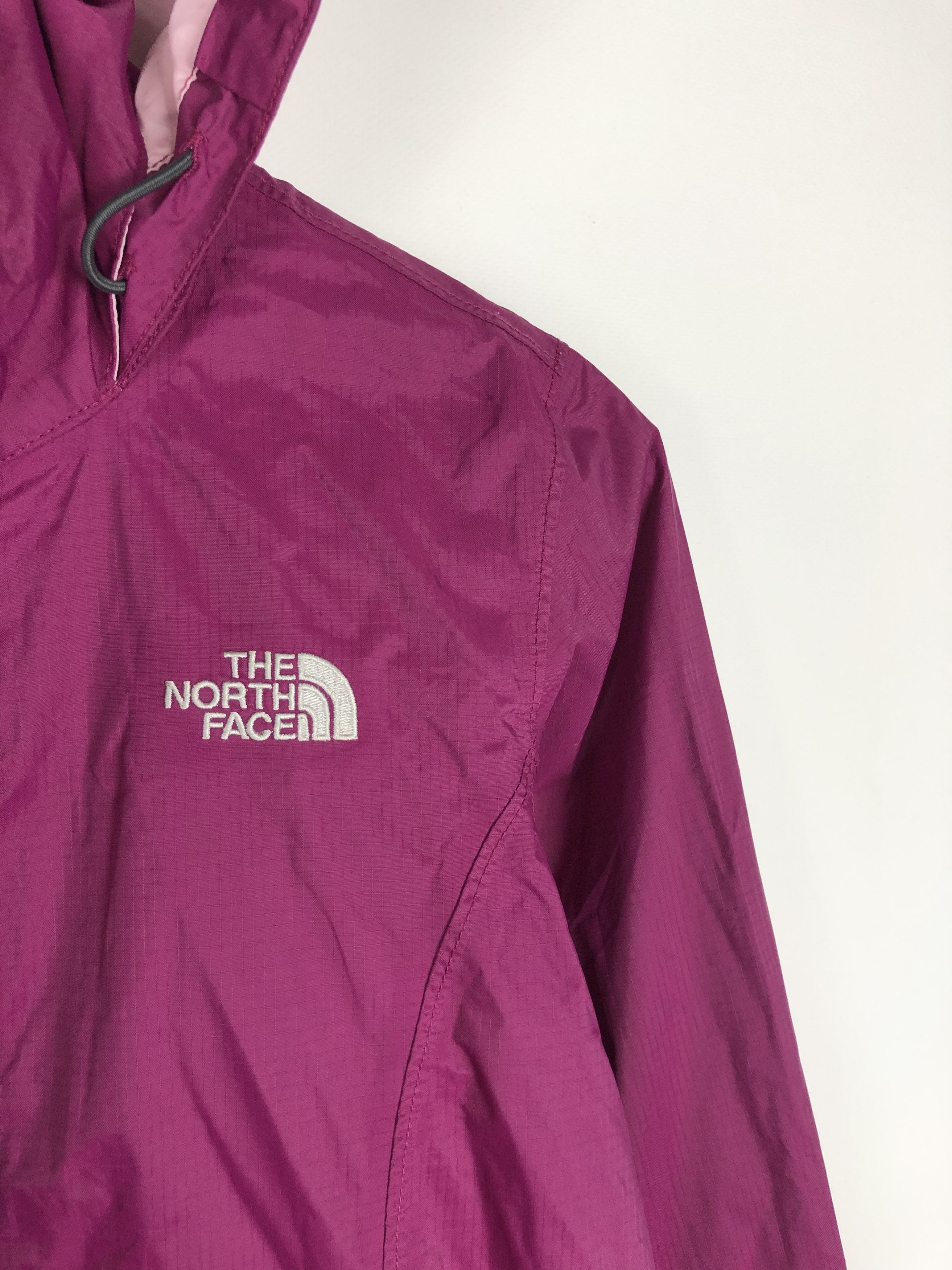 The North Face The North Face HyVent Jacket TNF Pink size XS Size XS / US 0-2 / IT 36-38 - 3 Thumbnail