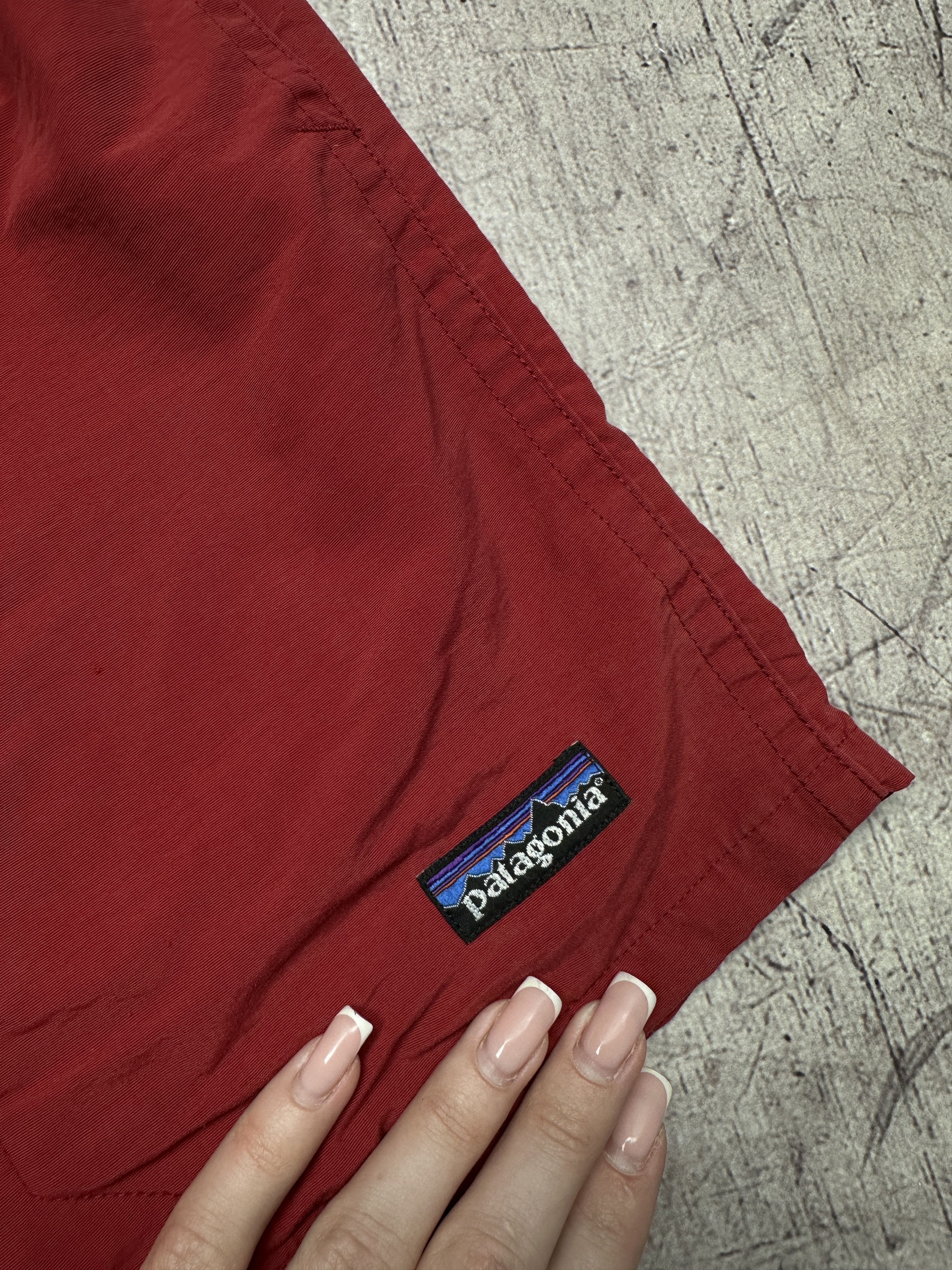 Patagonia Patagonia Vintage Mens Nylon Shorts Size US 32 / EU 48 - 3 Thumbnail
